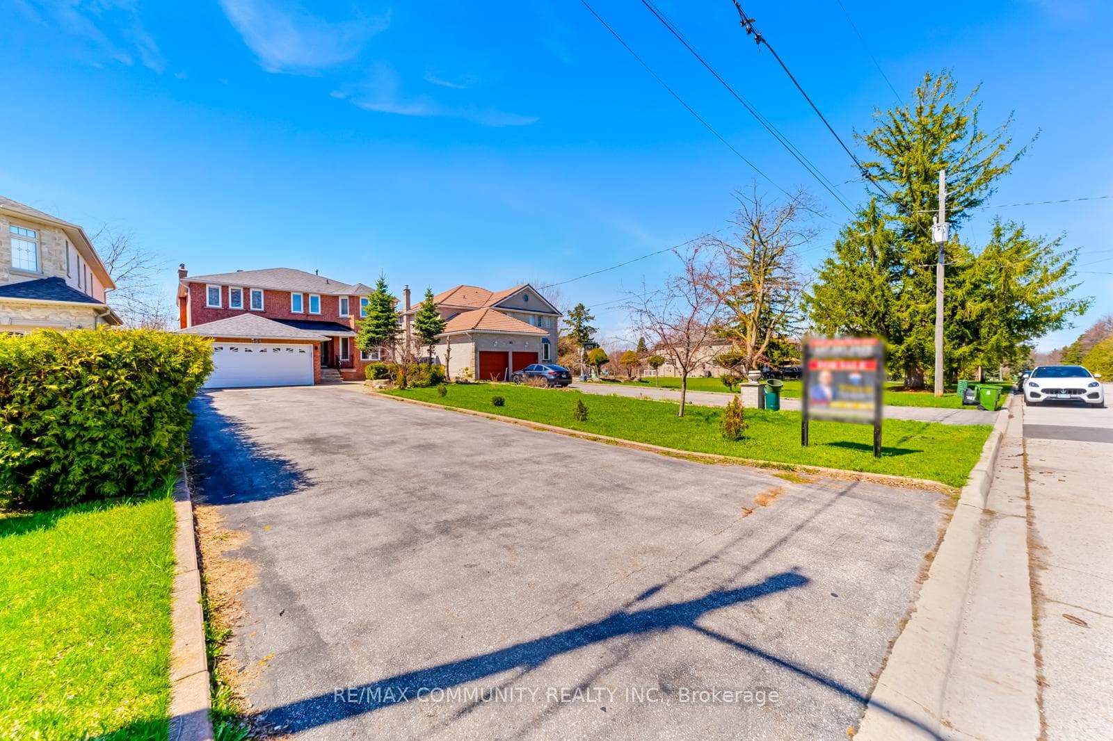 56 Cedar Brae Boulevard photo 1