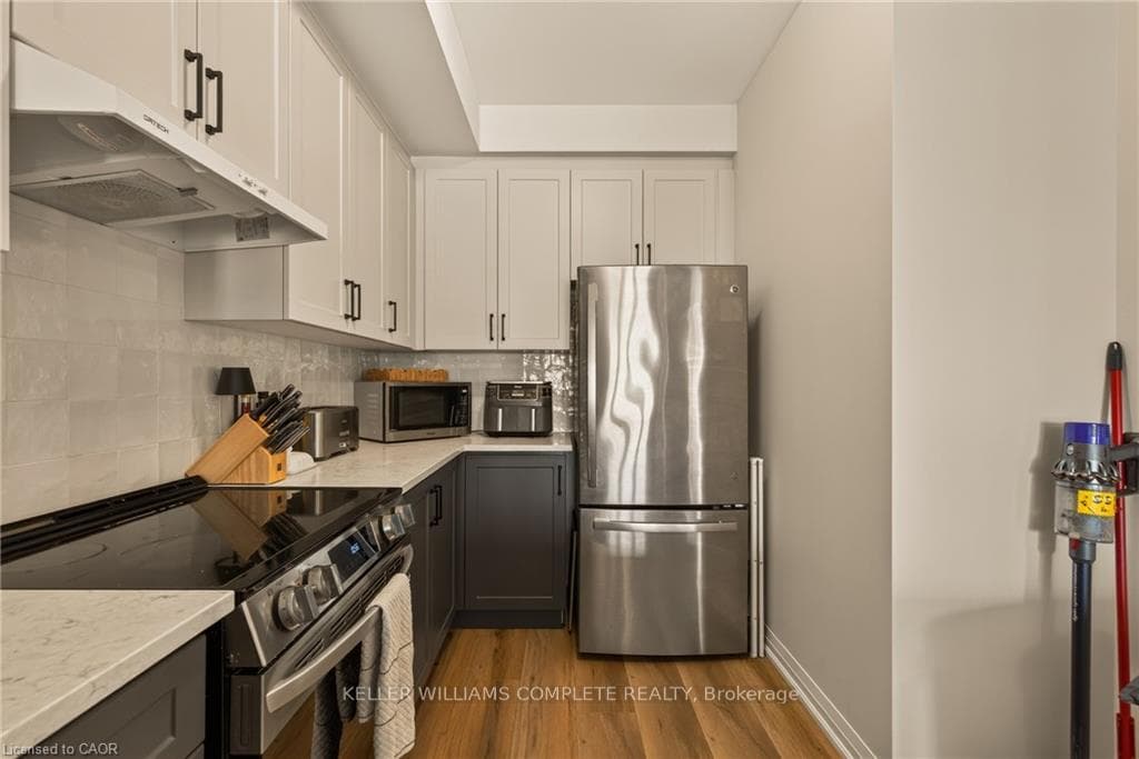 677 N PARK Road Unit 156 photo 13