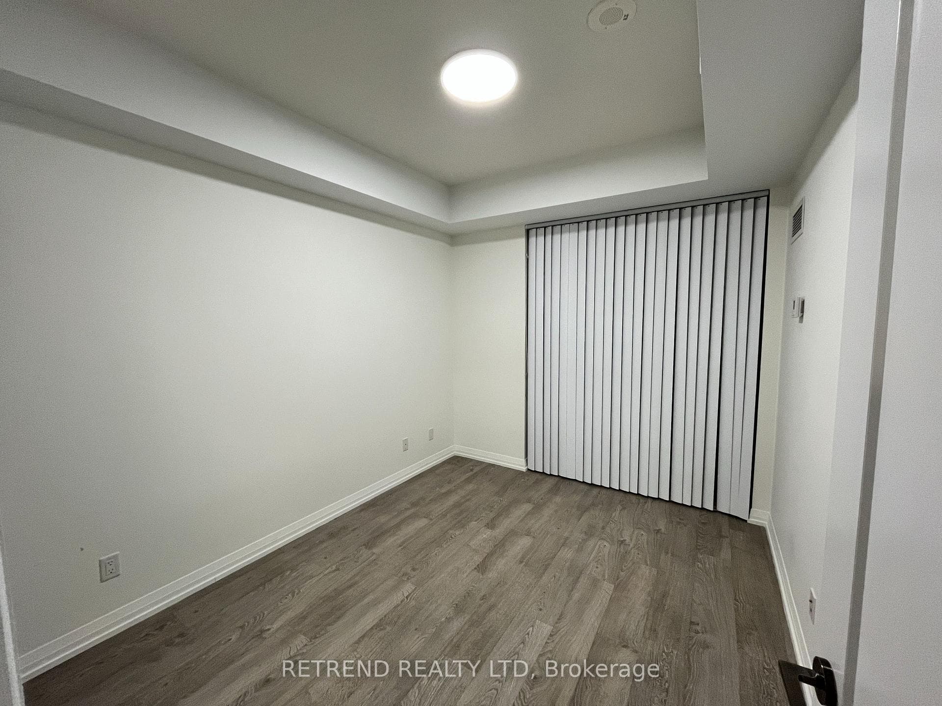 101 erskine Avenue Unit 1205 photo 14