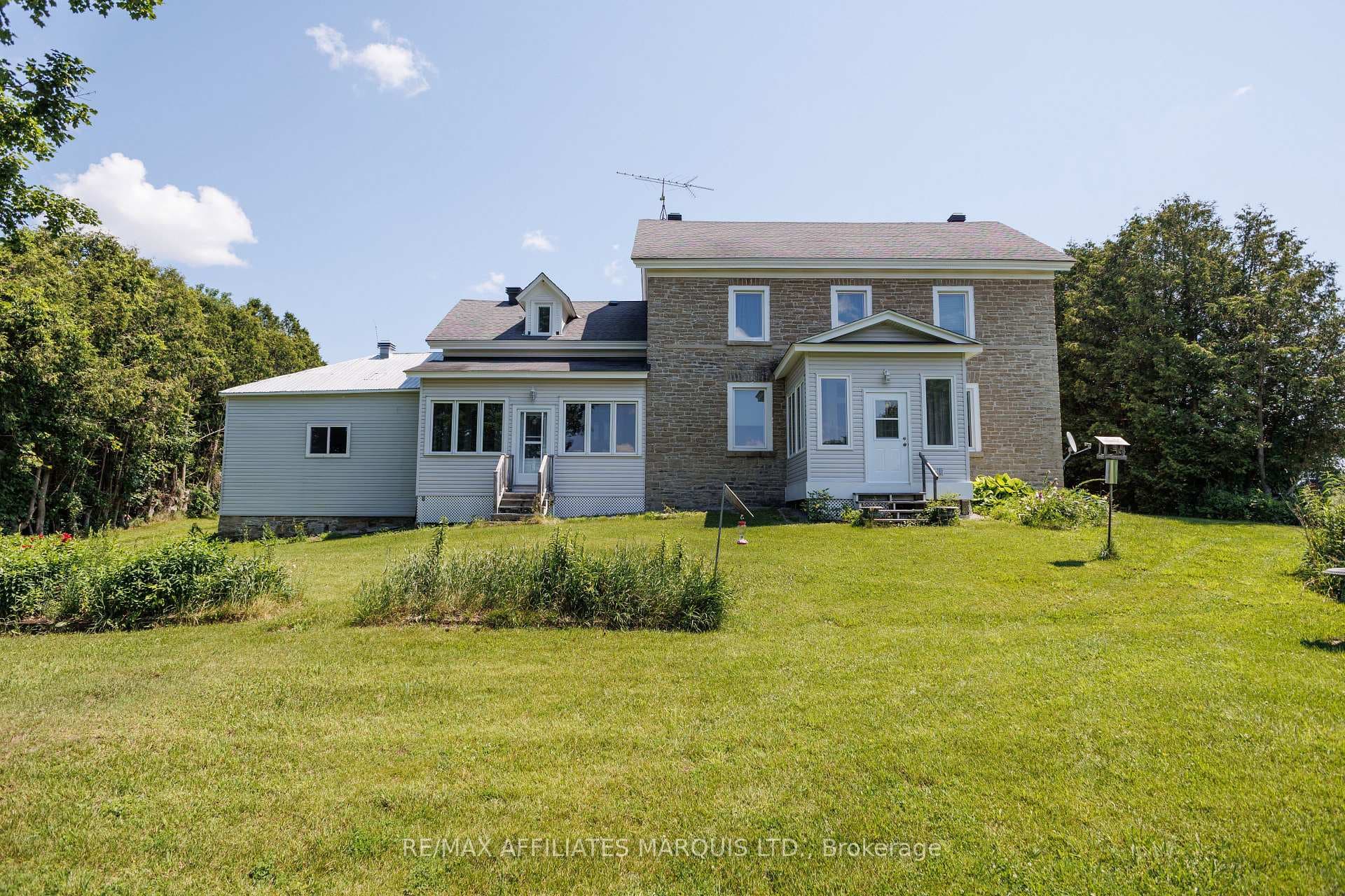 7105 ADAMS Road photo 2