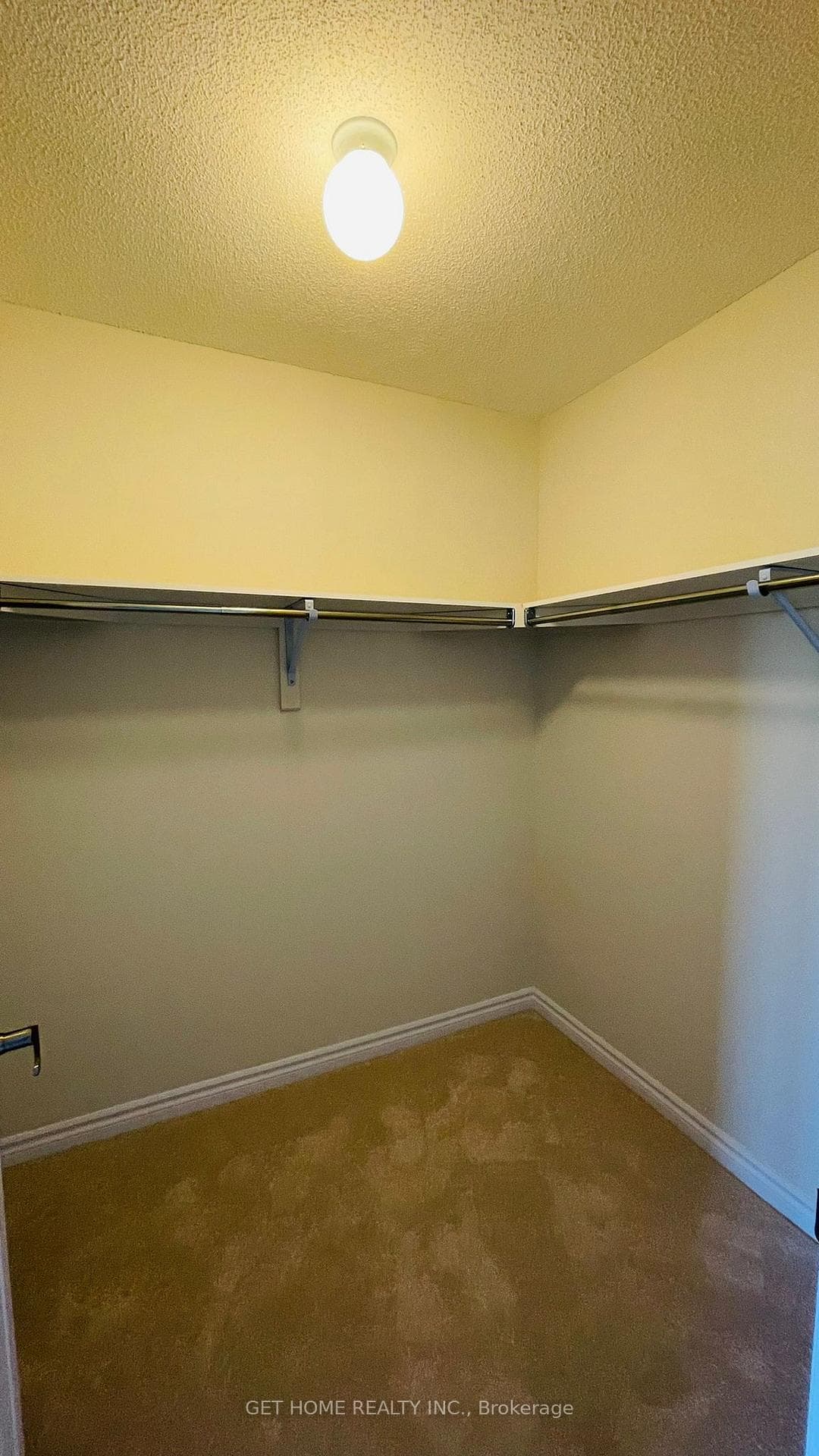 54 Senay Circle photo 18