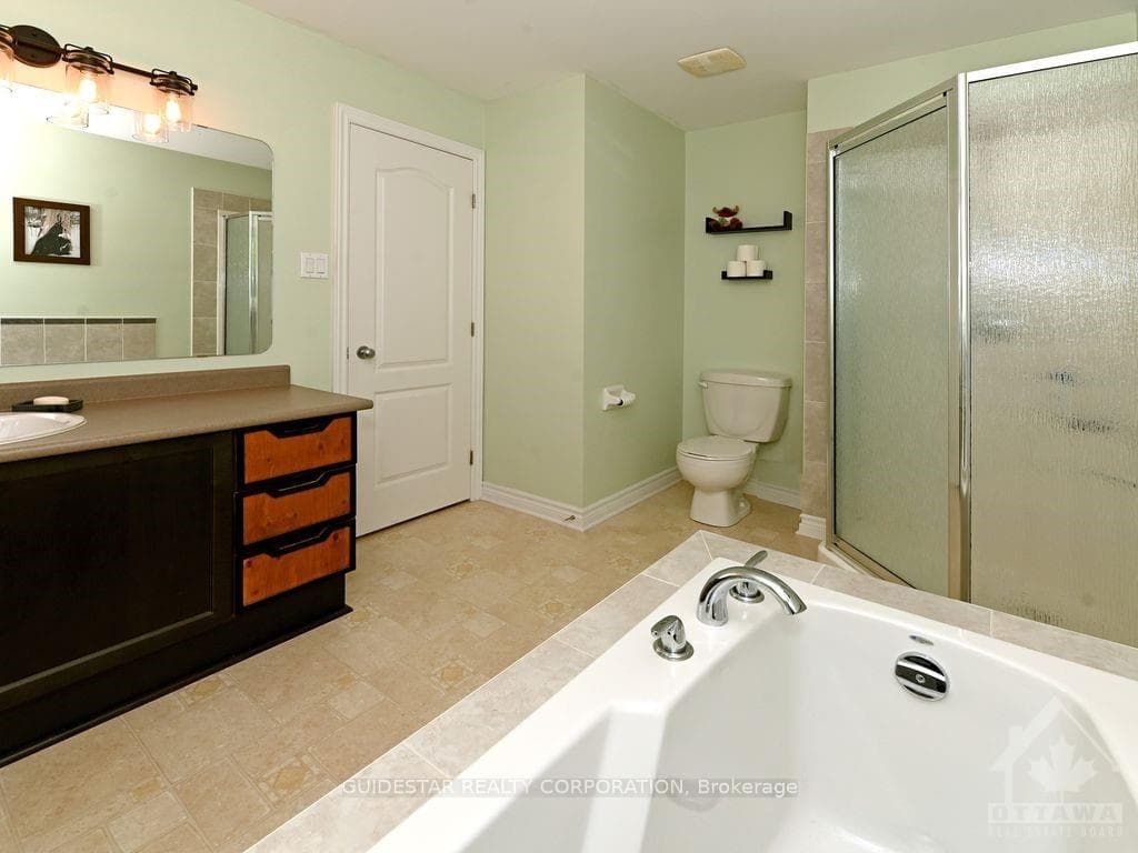 74 SELHURST Avenue photo 20
