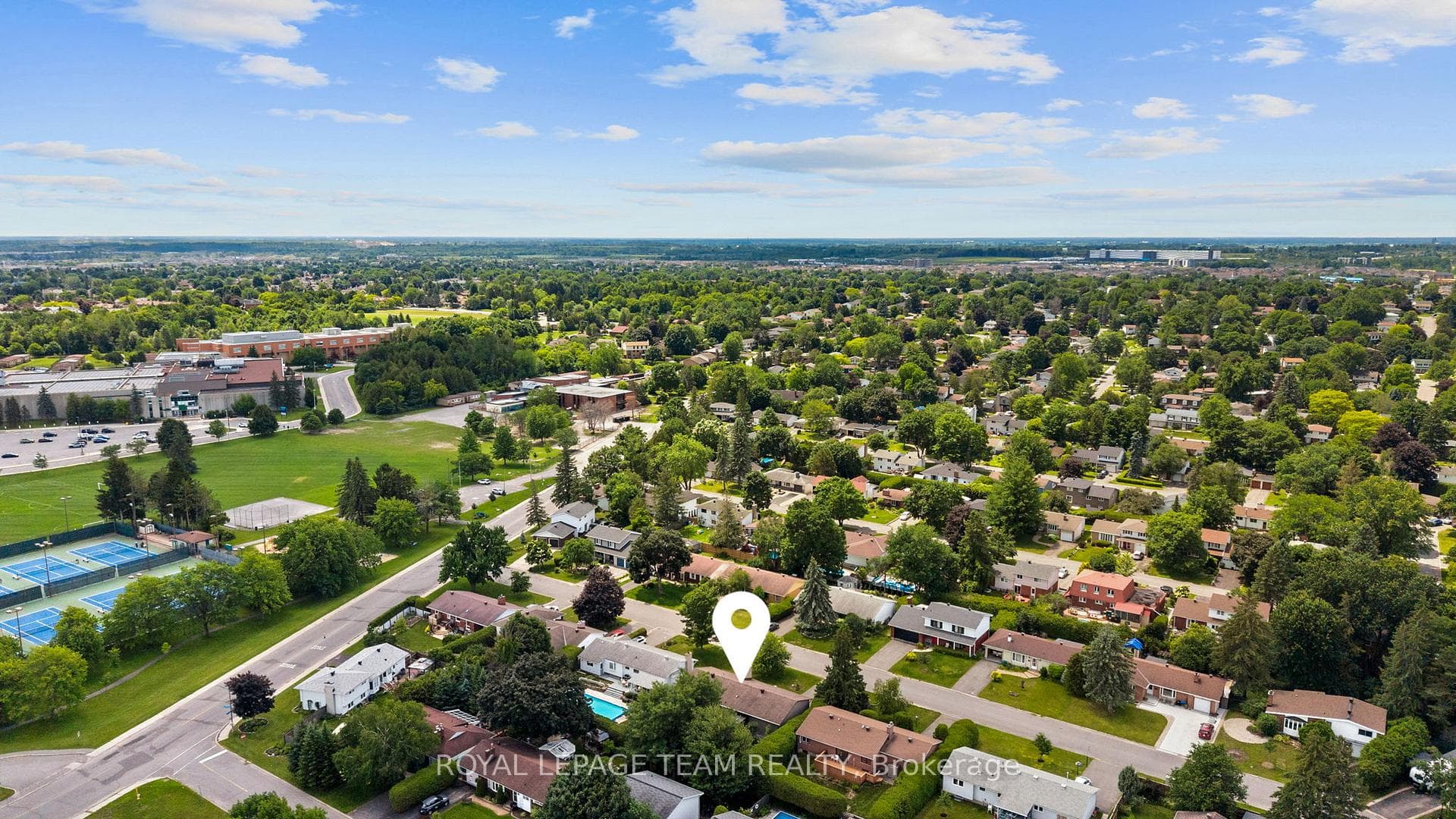 22 Barrhaven Crescent photo 49