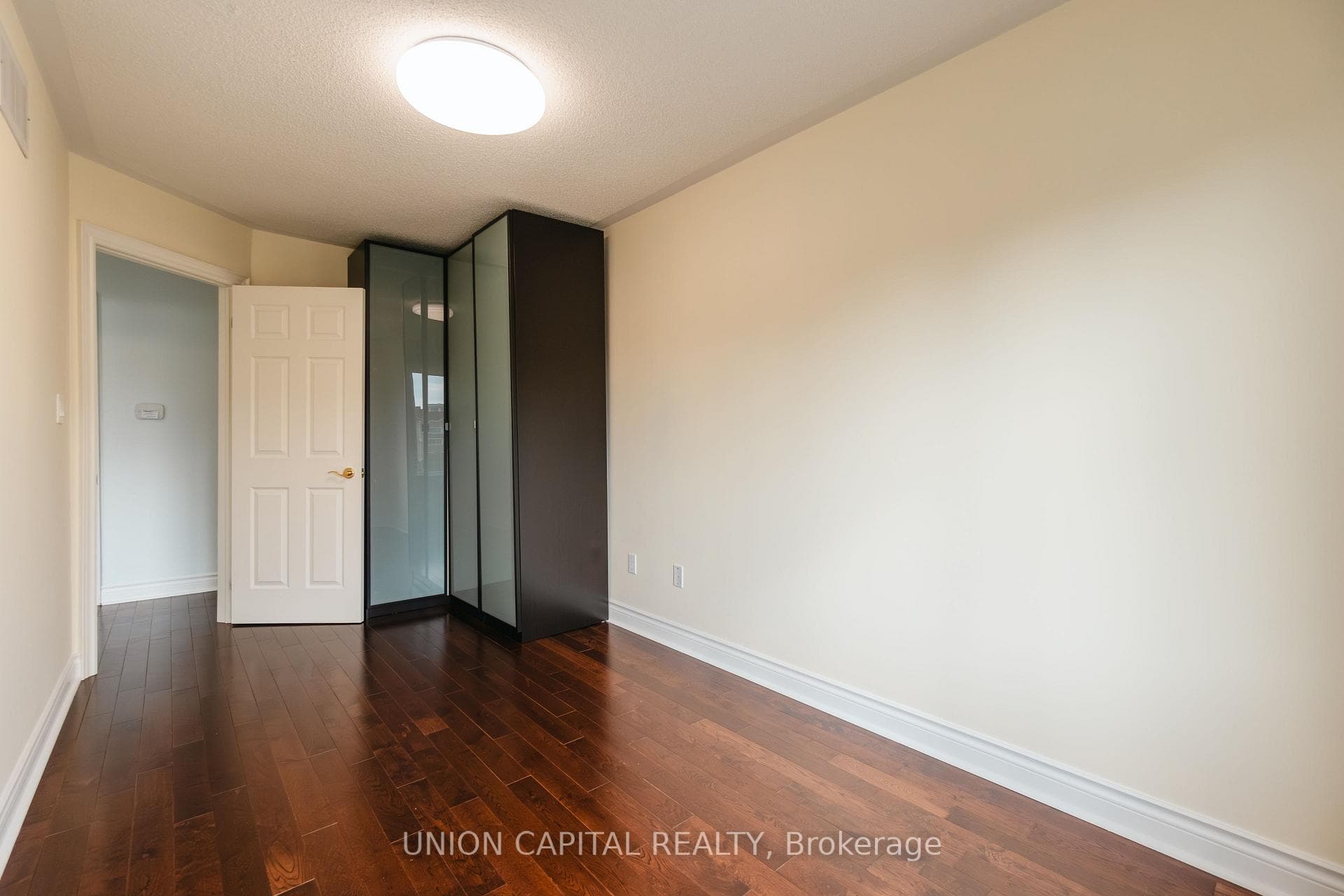 110 POND Drive photo 19