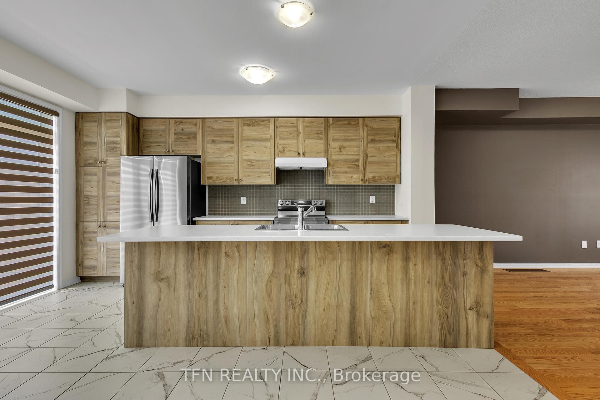 18 Bee Crescent photo 8