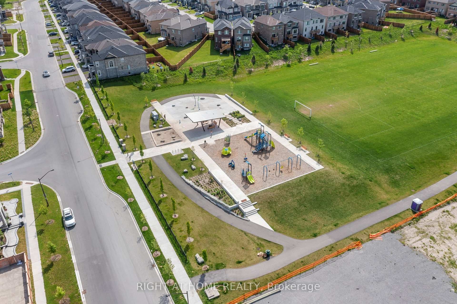 38 Brabin Circle photo 37