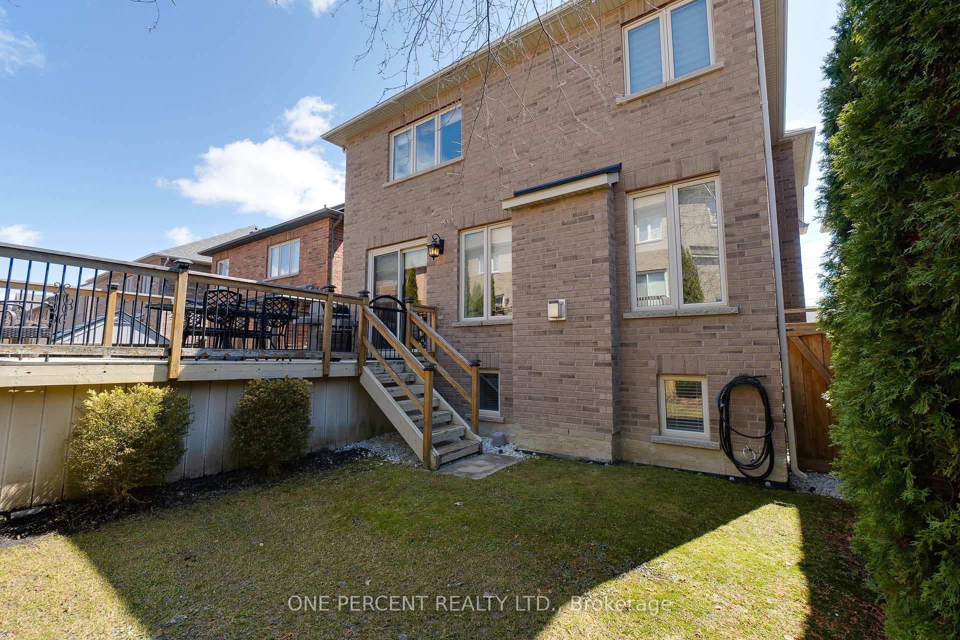 38 Bowkett Drive photo 17