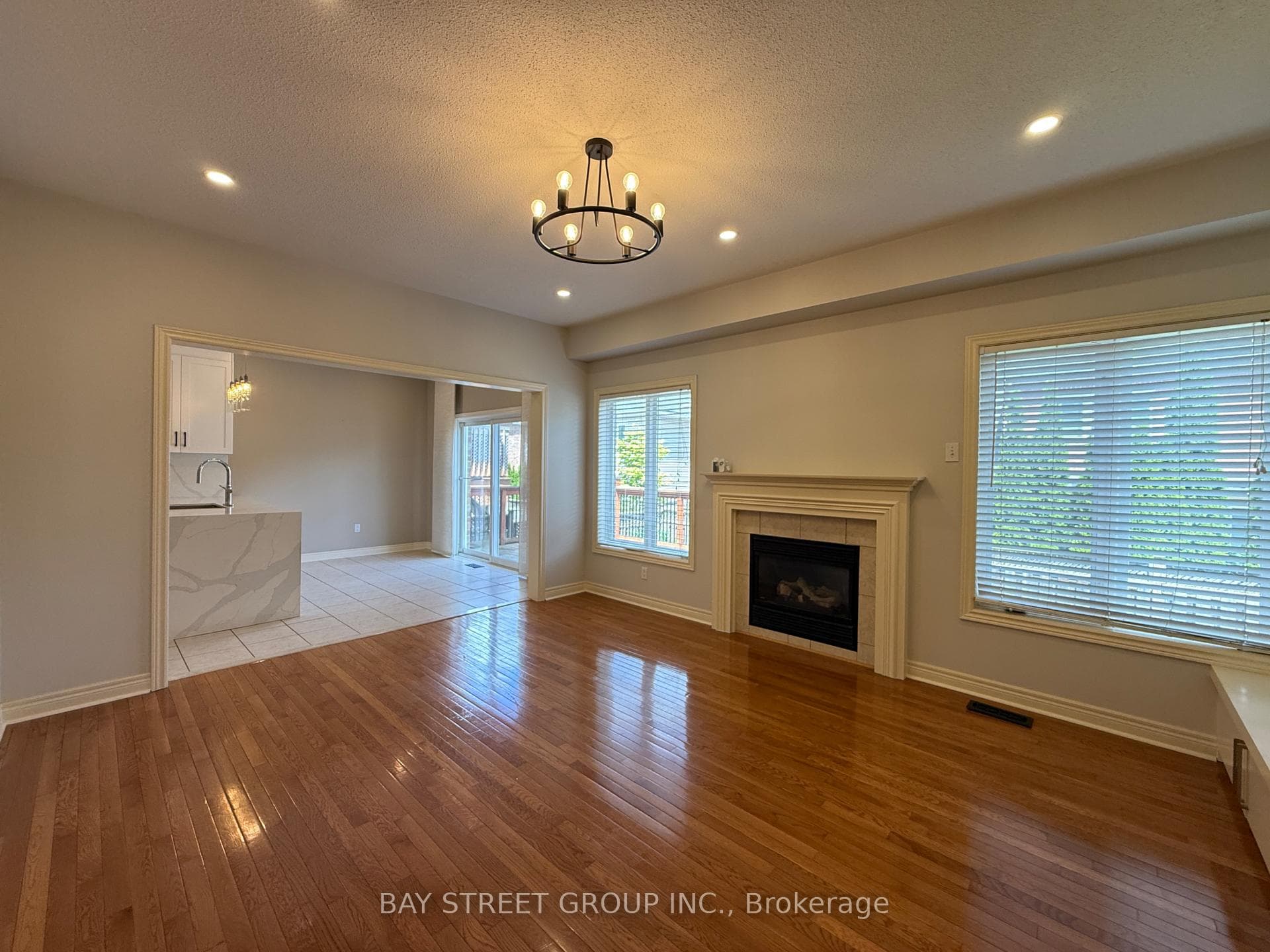 54 Earl Stewart Drive photo 6