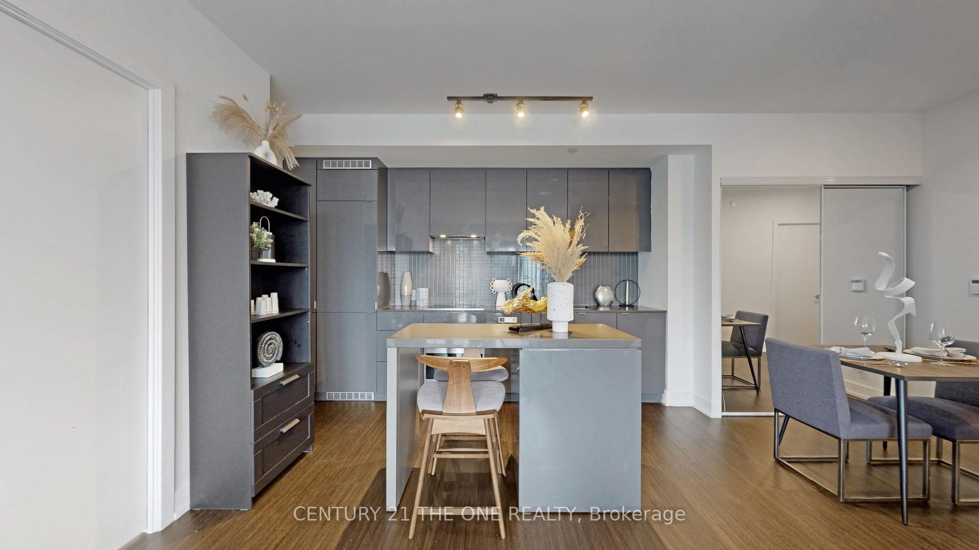 7 Grenville Street Unit 2411 photo 8