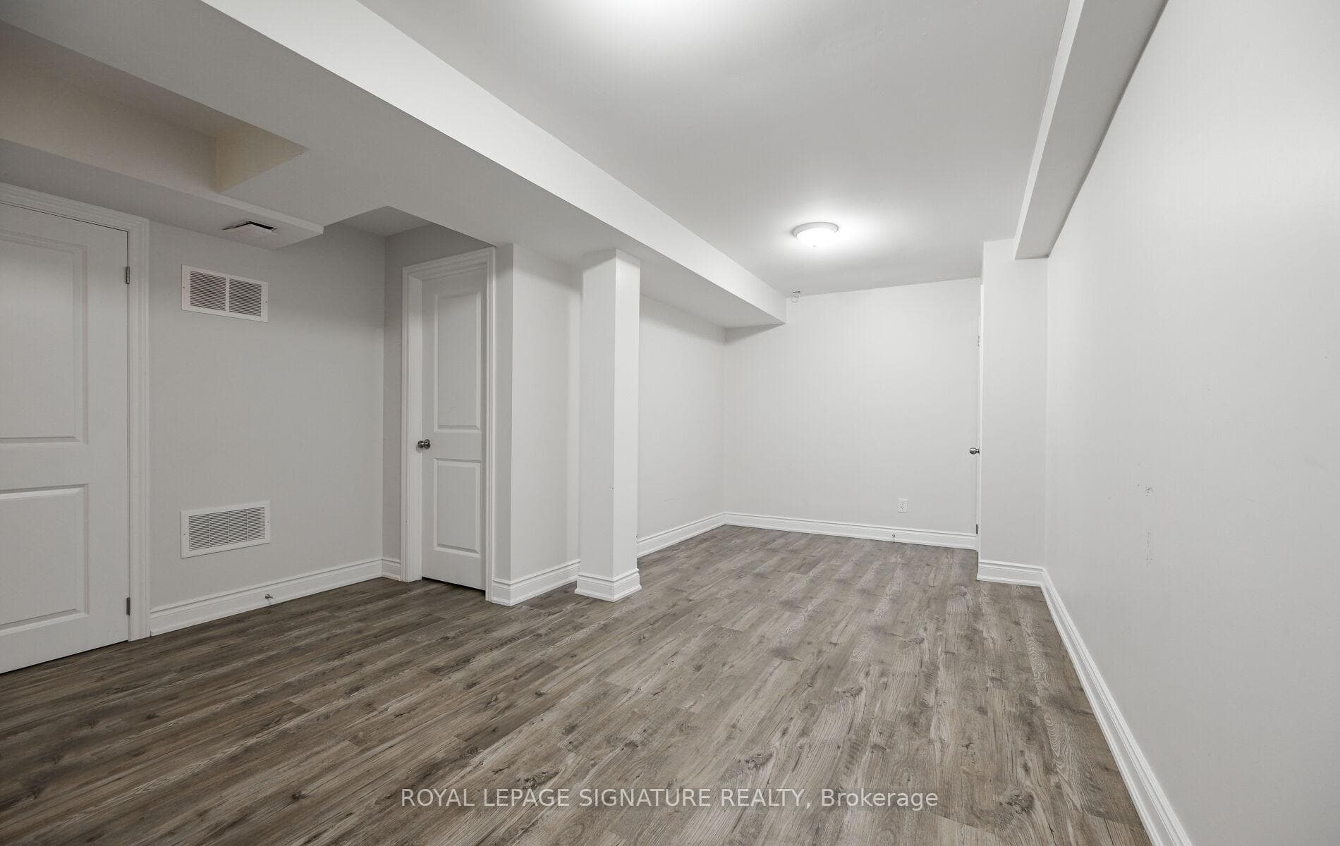 2700 Battleford Road Unit 24 photo 19