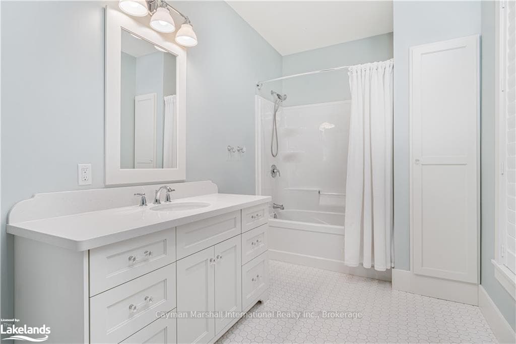 1090 BOBSHIRE Road Unit 6 photo 36