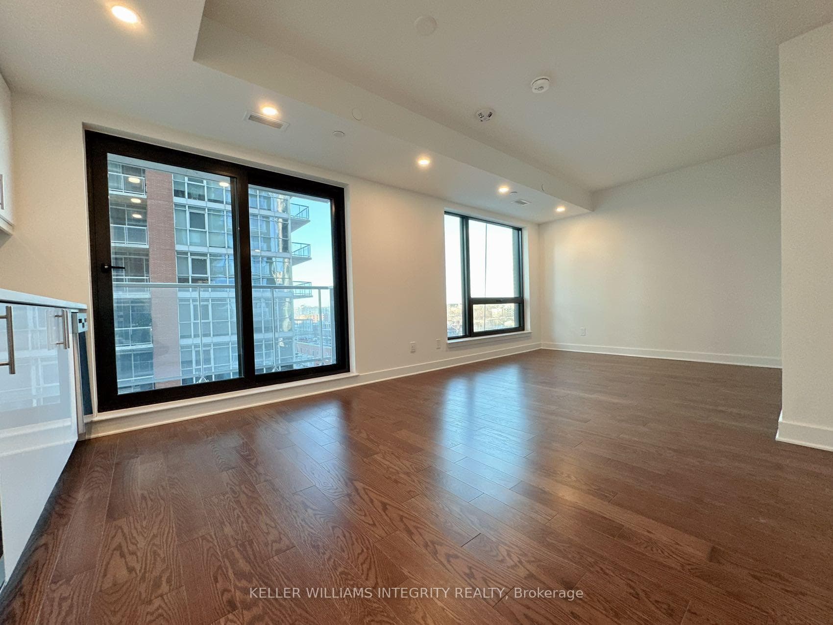 180 George Street Unit 706 photo 11