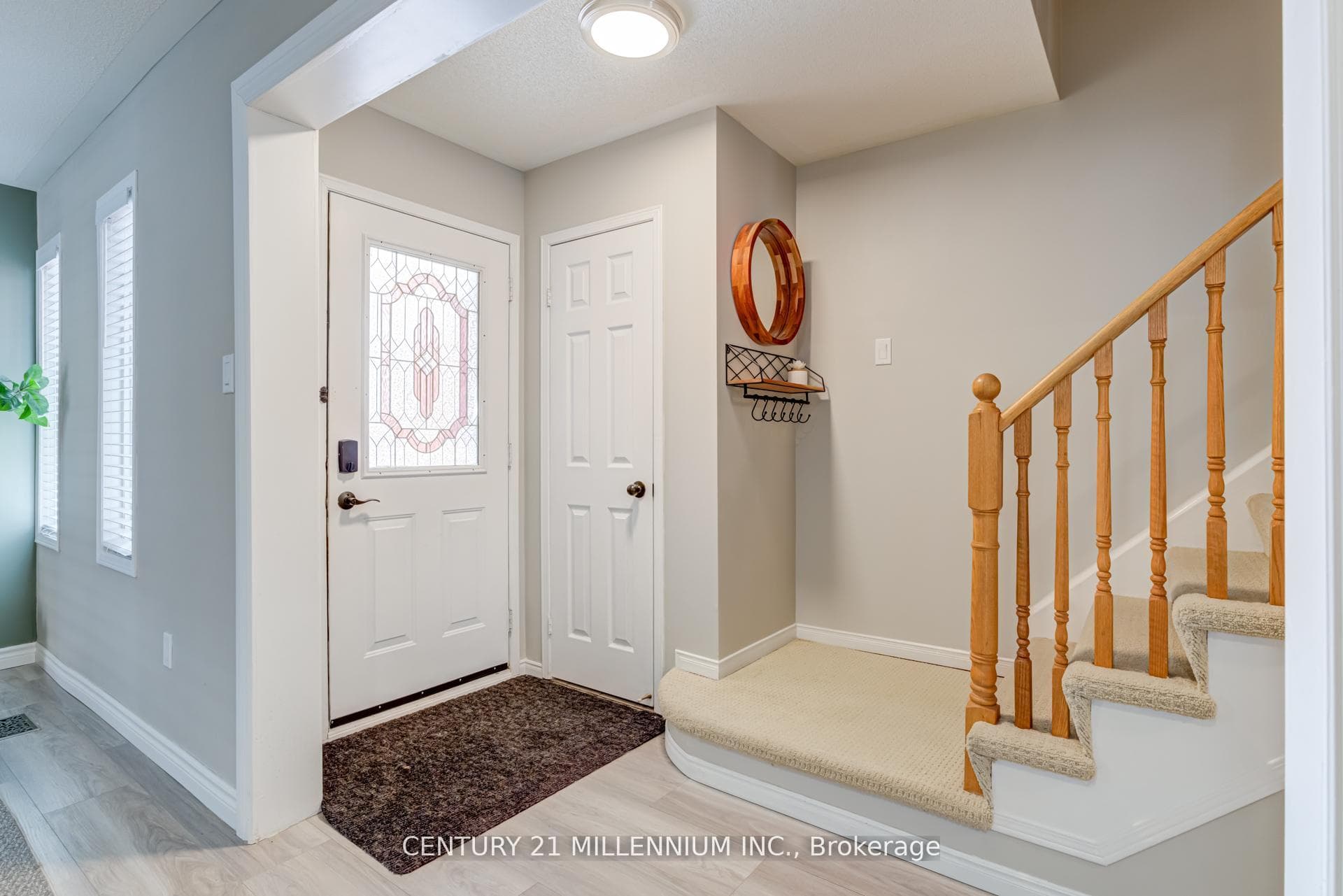 327 Perry Road photo 3