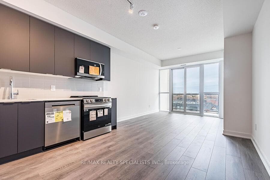 225 MALTA Avenue Unit 509 photo 18