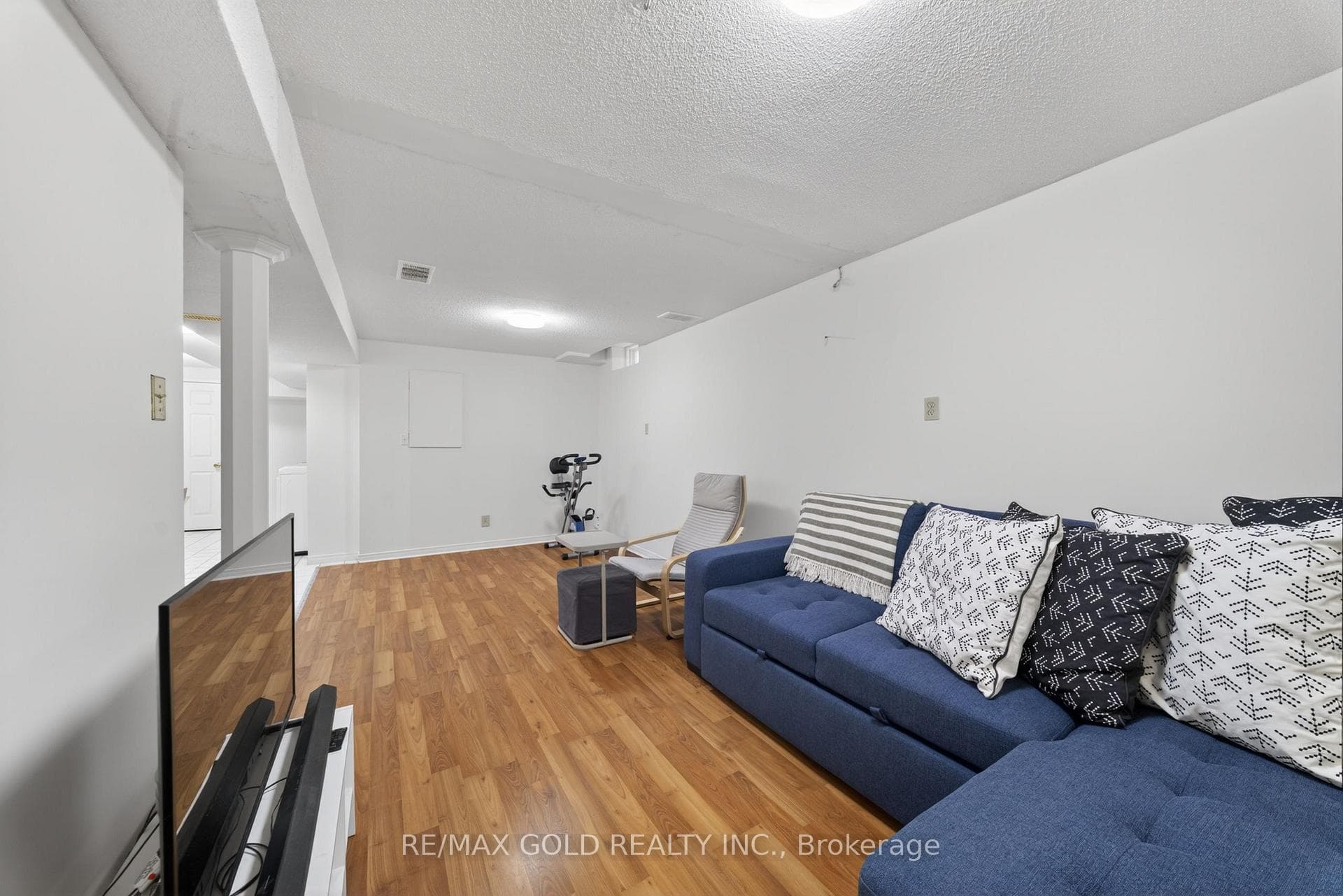 949 Blizzard Road photo 24