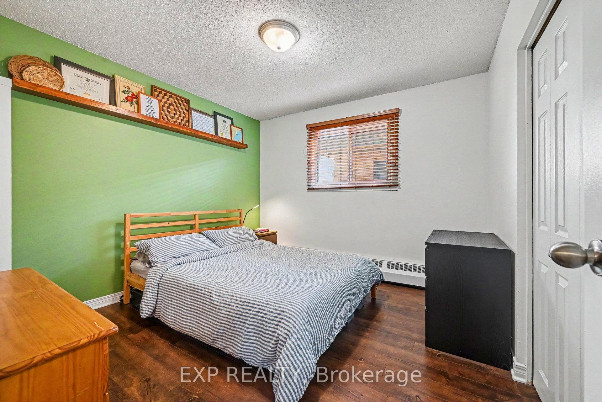 Primary bedroom.