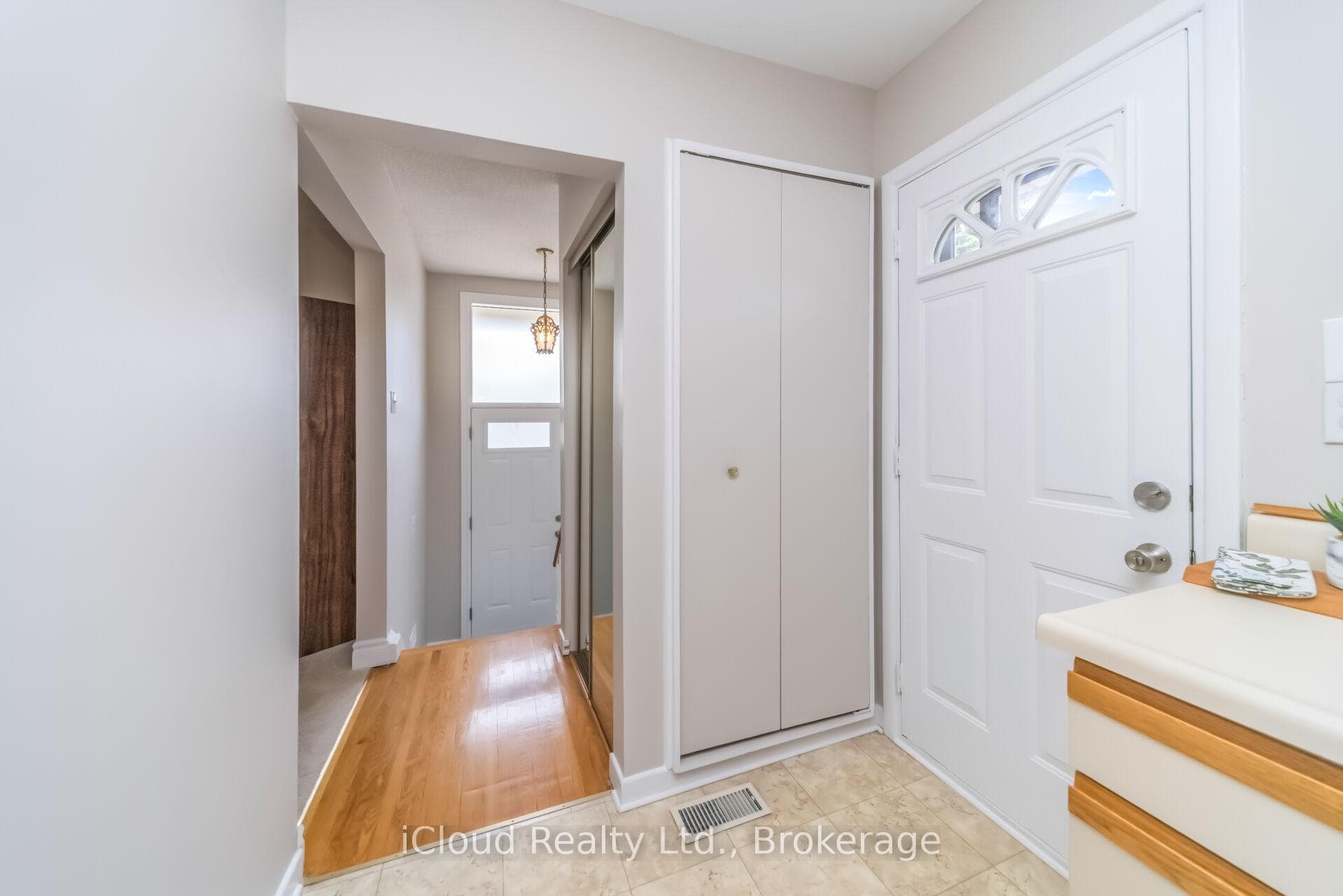 17 Algonquin Boulevard photo 18