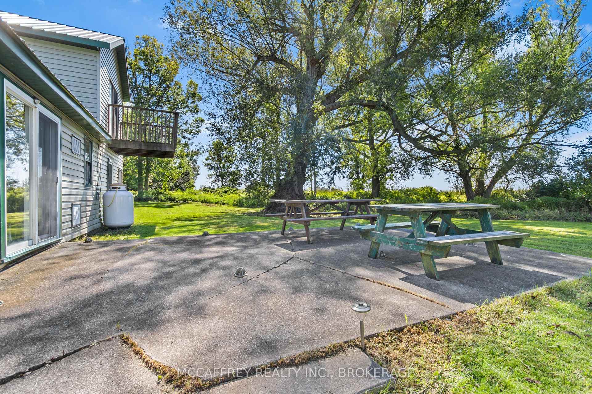 1280 GALT Street photo 31