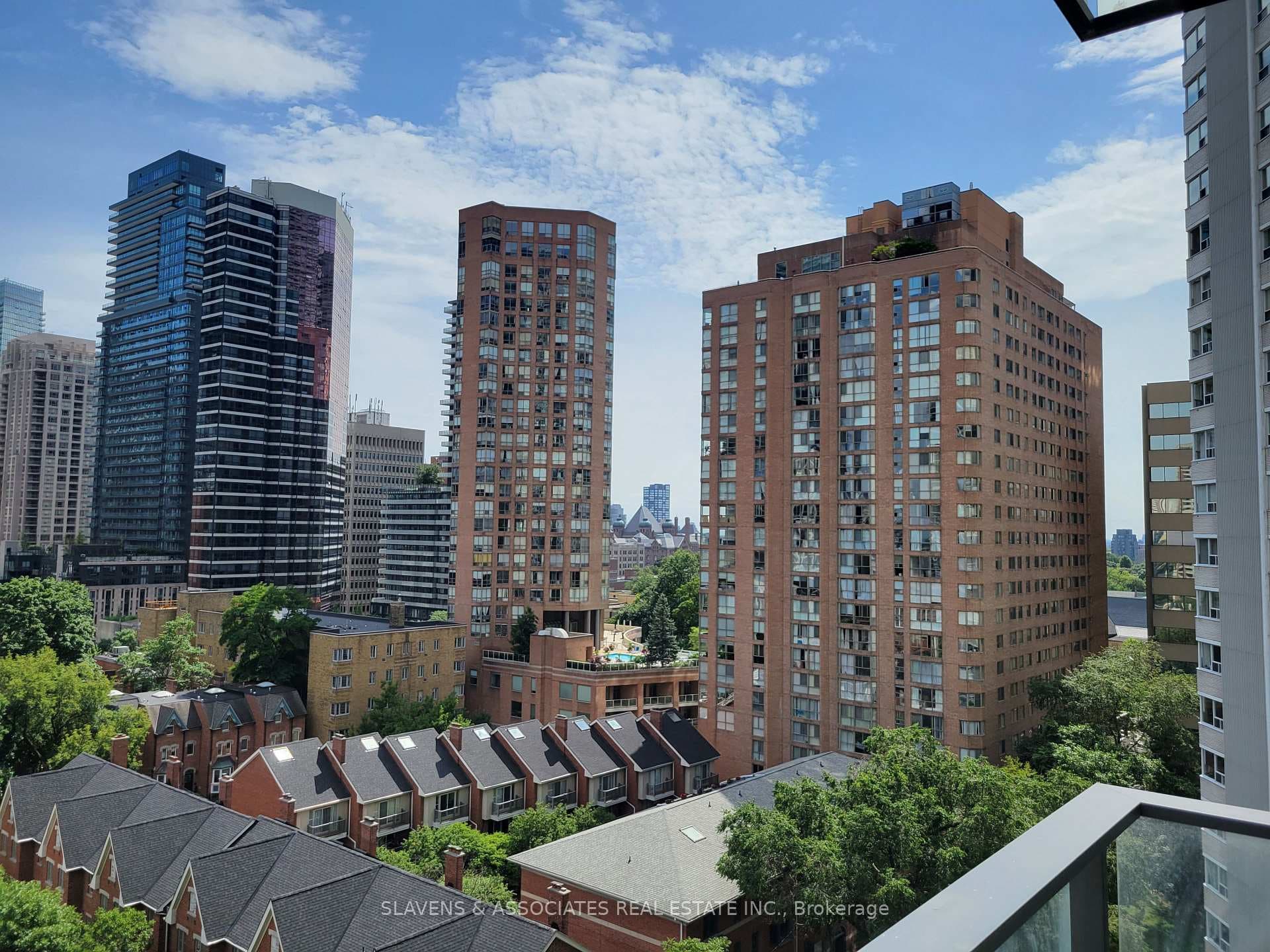 75 St Nicholas Street Unit 1003 photo 33