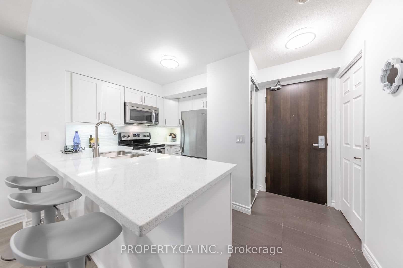 19 Grand Trunk Crescent Unit 2509 photo 2