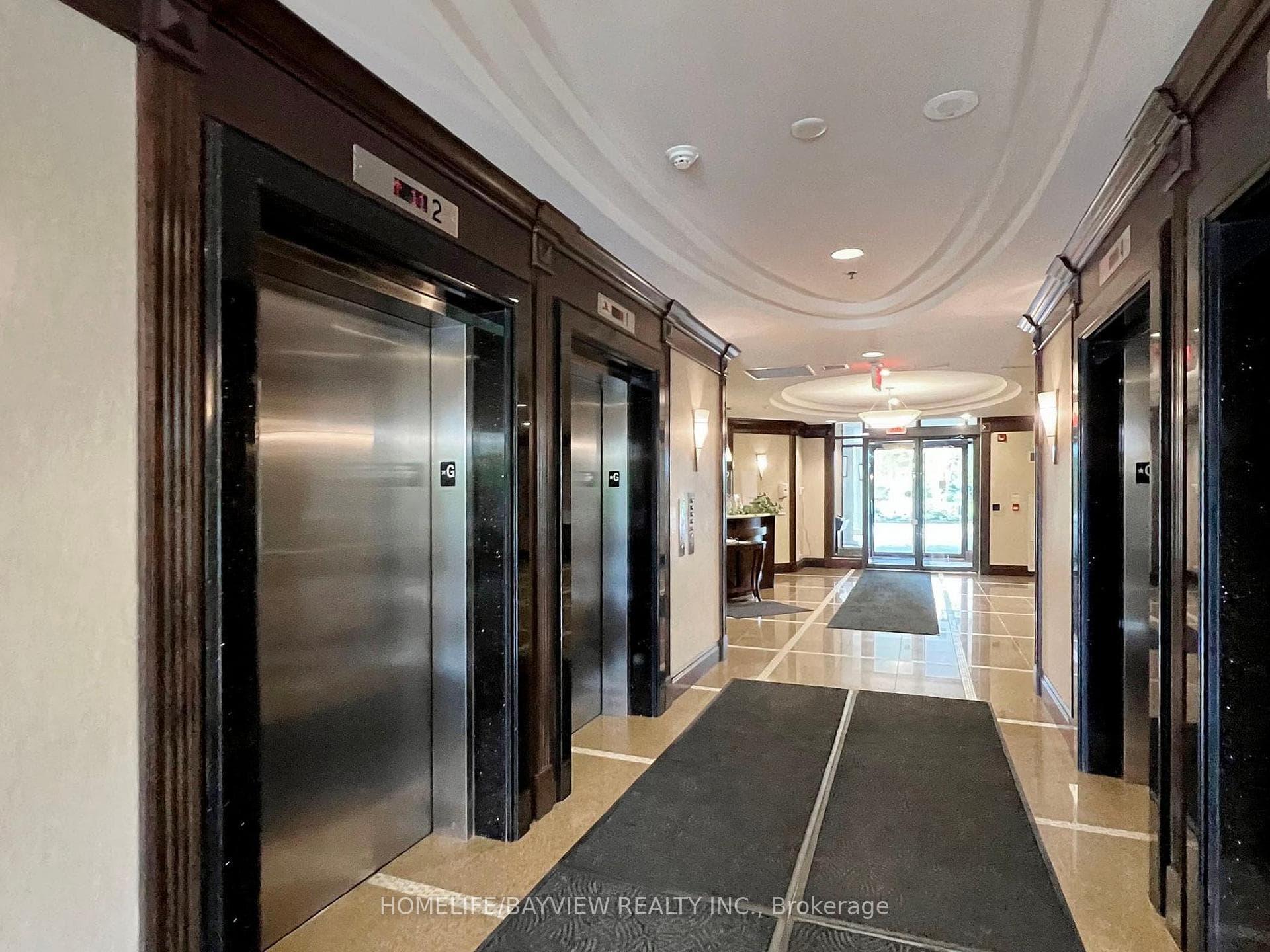 18 Harding Boulevard Unit Ph203 photo 11