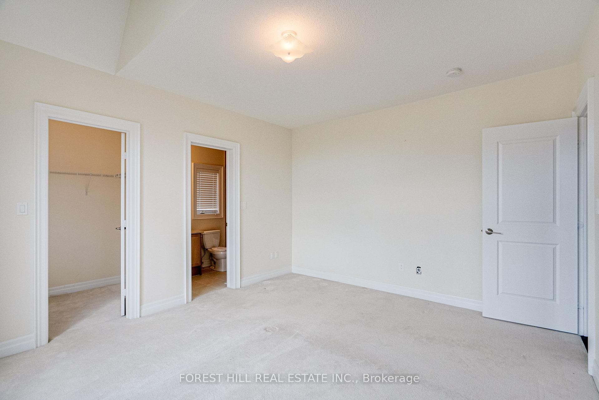 87 Strawbridge Farm Drive photo 30