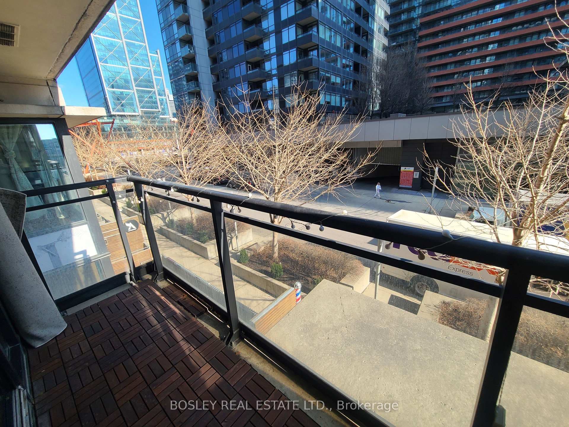 8 Telegram Mews Unit 208 photo 7