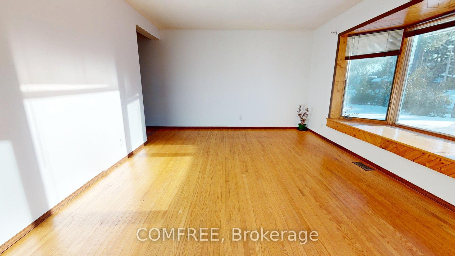 146 Old Colony Road photo 9