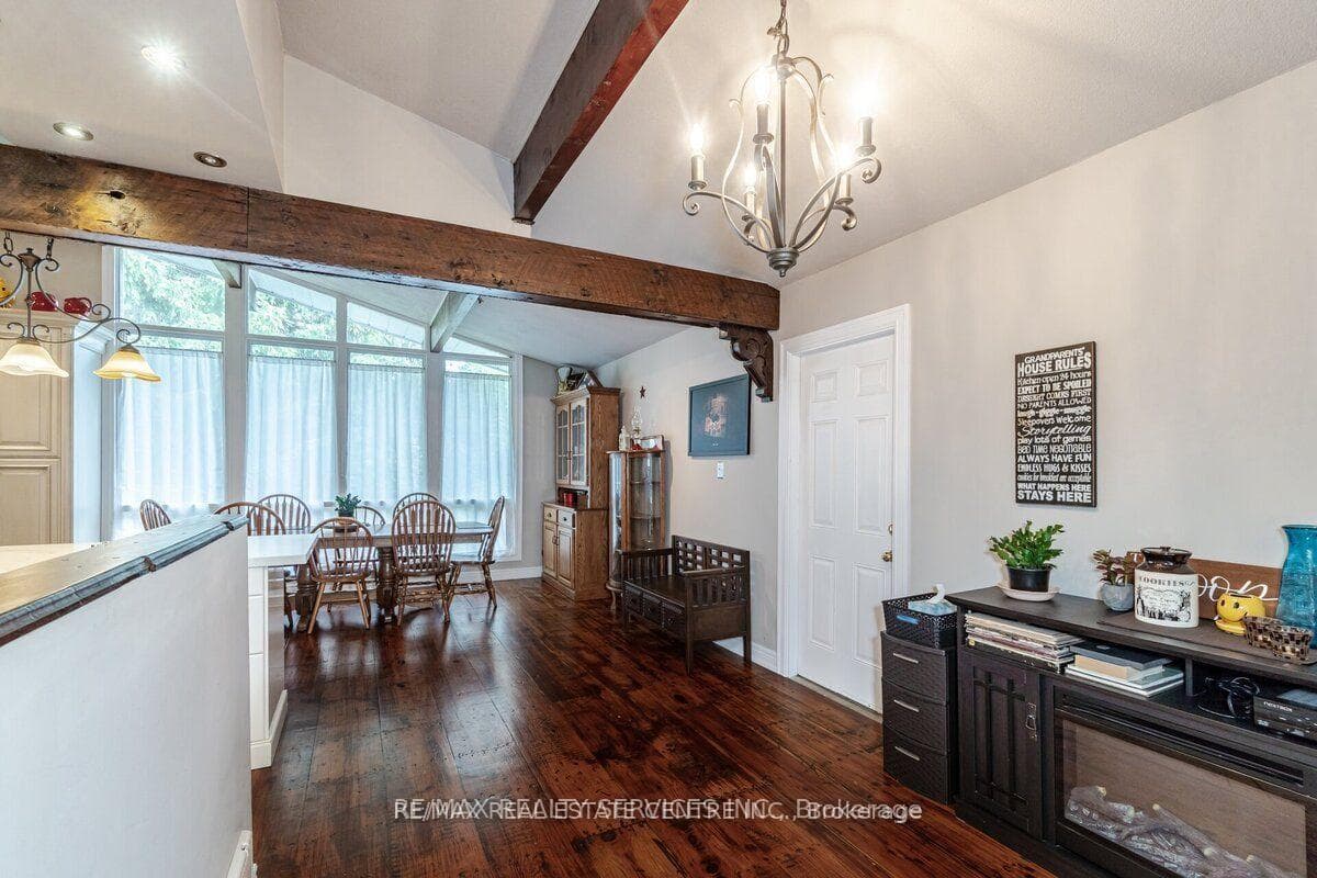 104 Kennedy Road photo 9