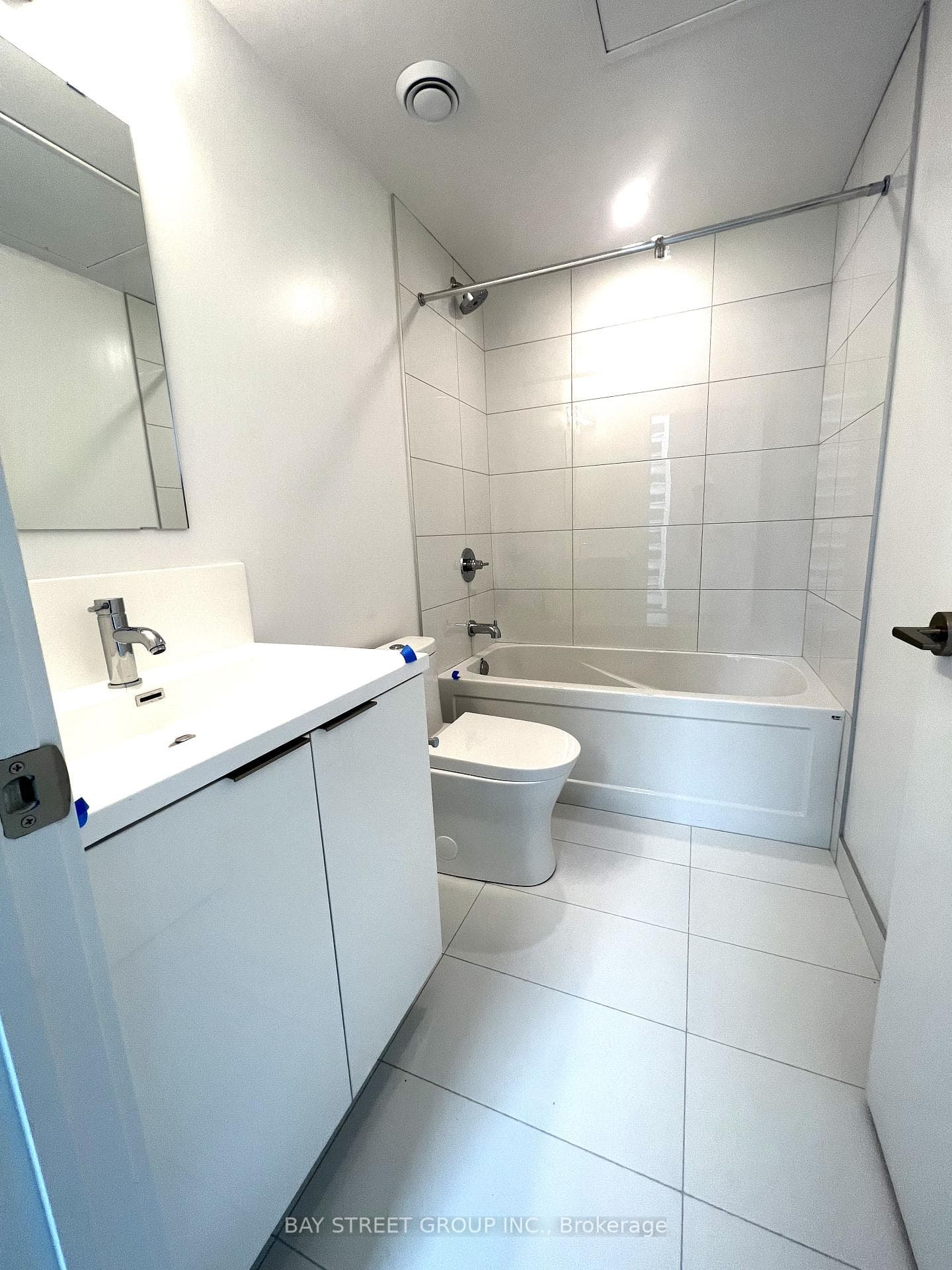 238 Simcoe Street Unit 1203 photo 13