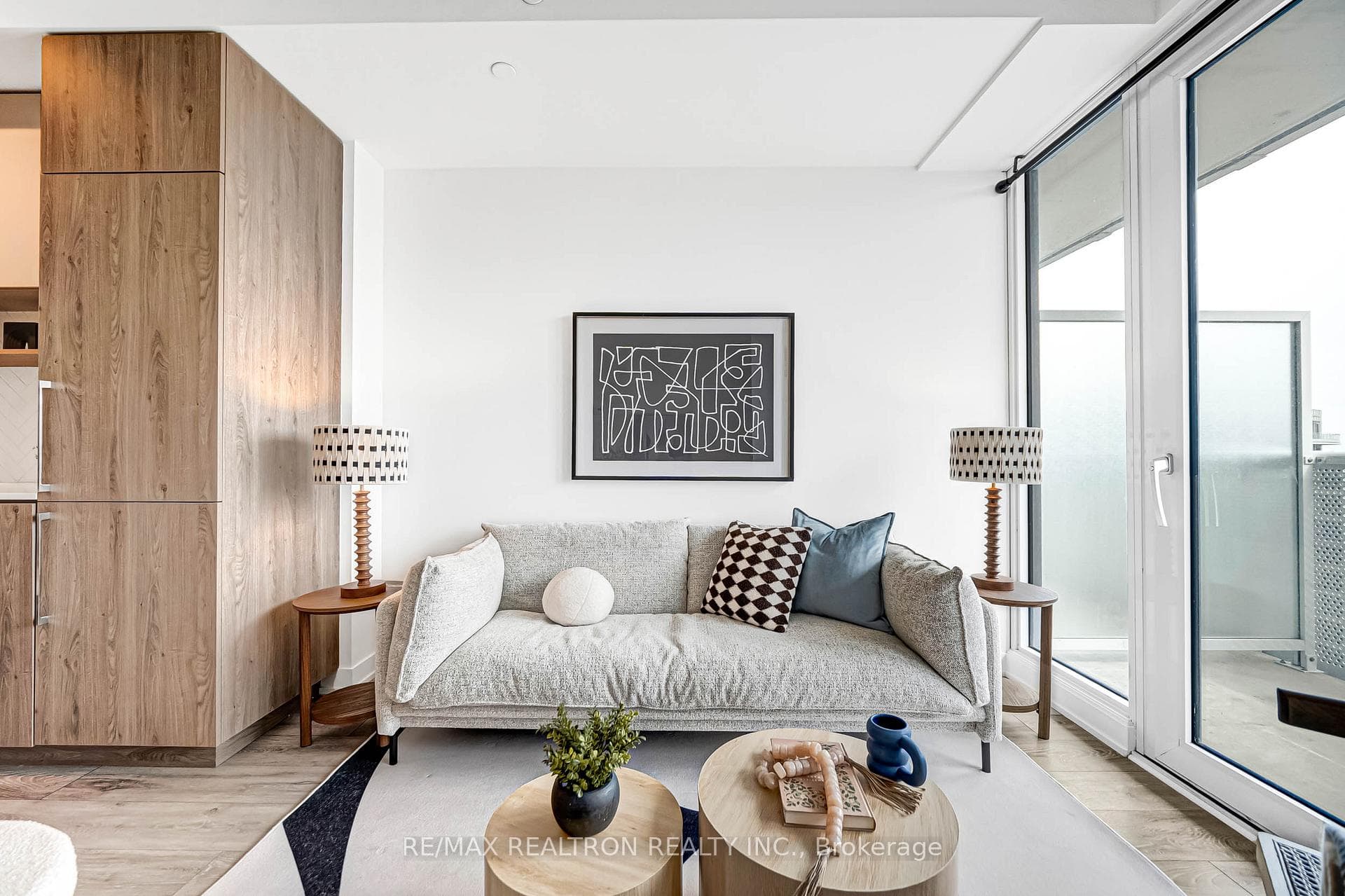 15 Holmes Avenue Unit 2601 photo 3