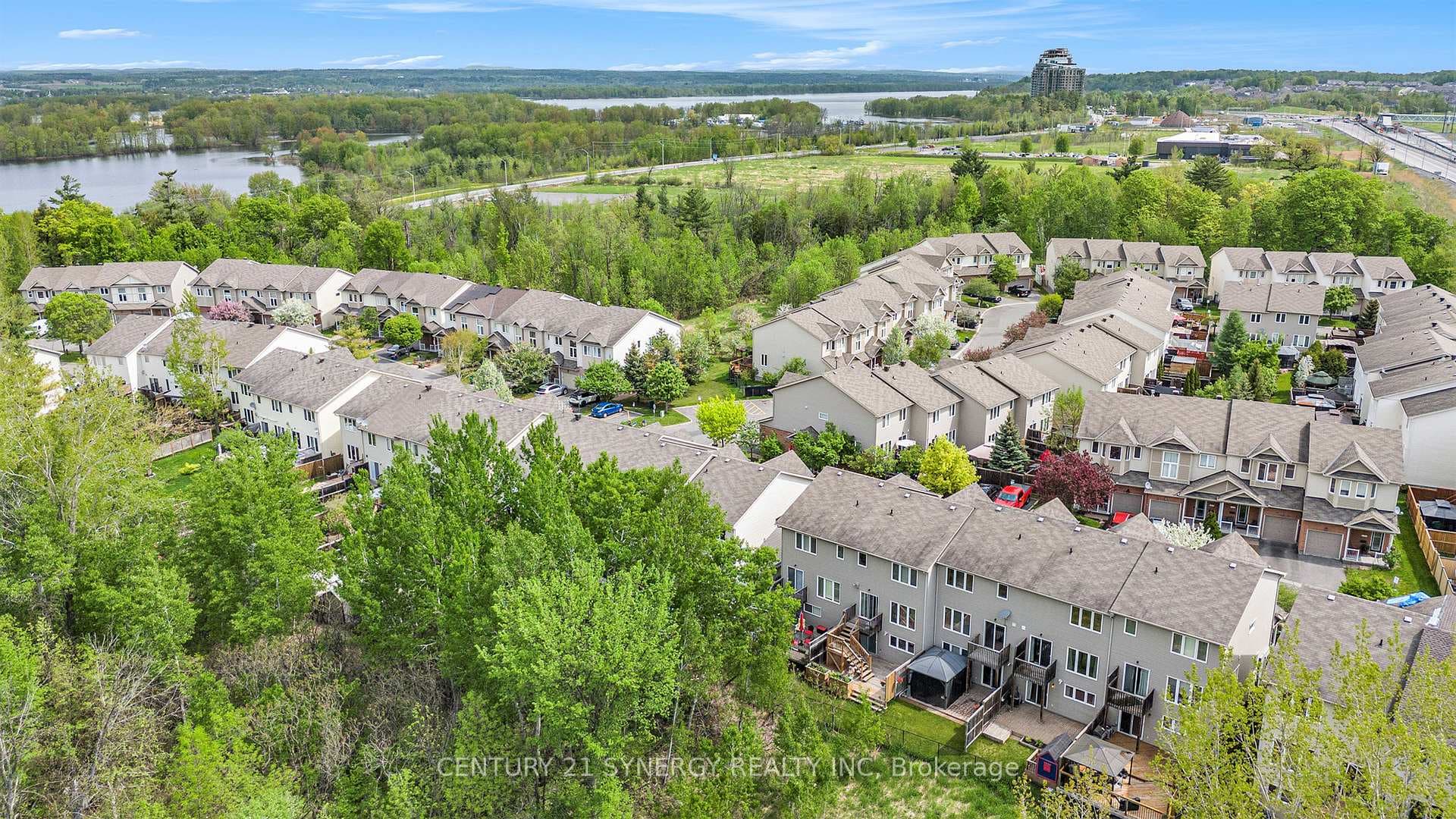 166 Parkrose Private photo 35
