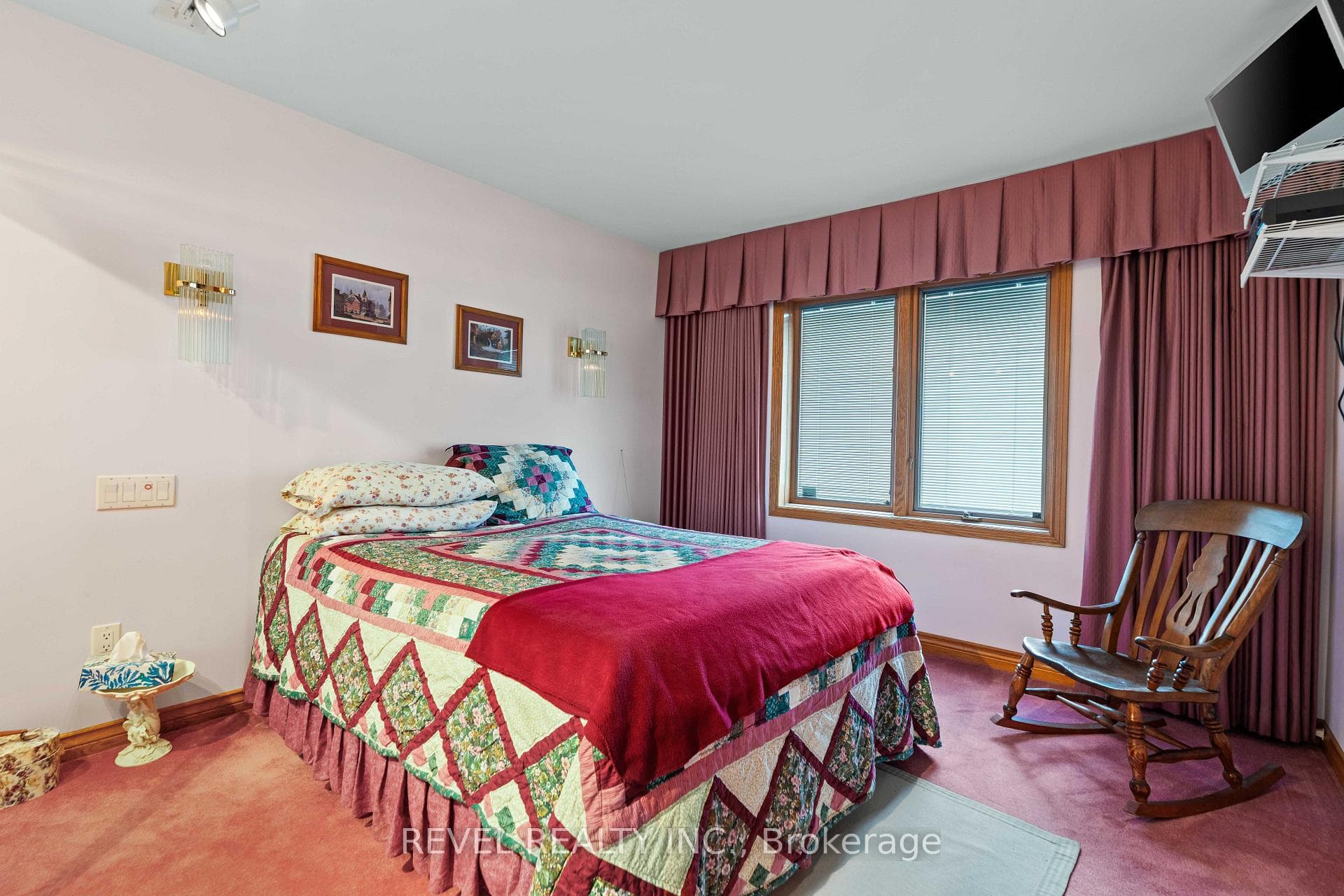 1627 Mardell Street photo 30
