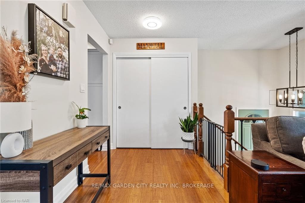 118 KEEFER Road photo 8