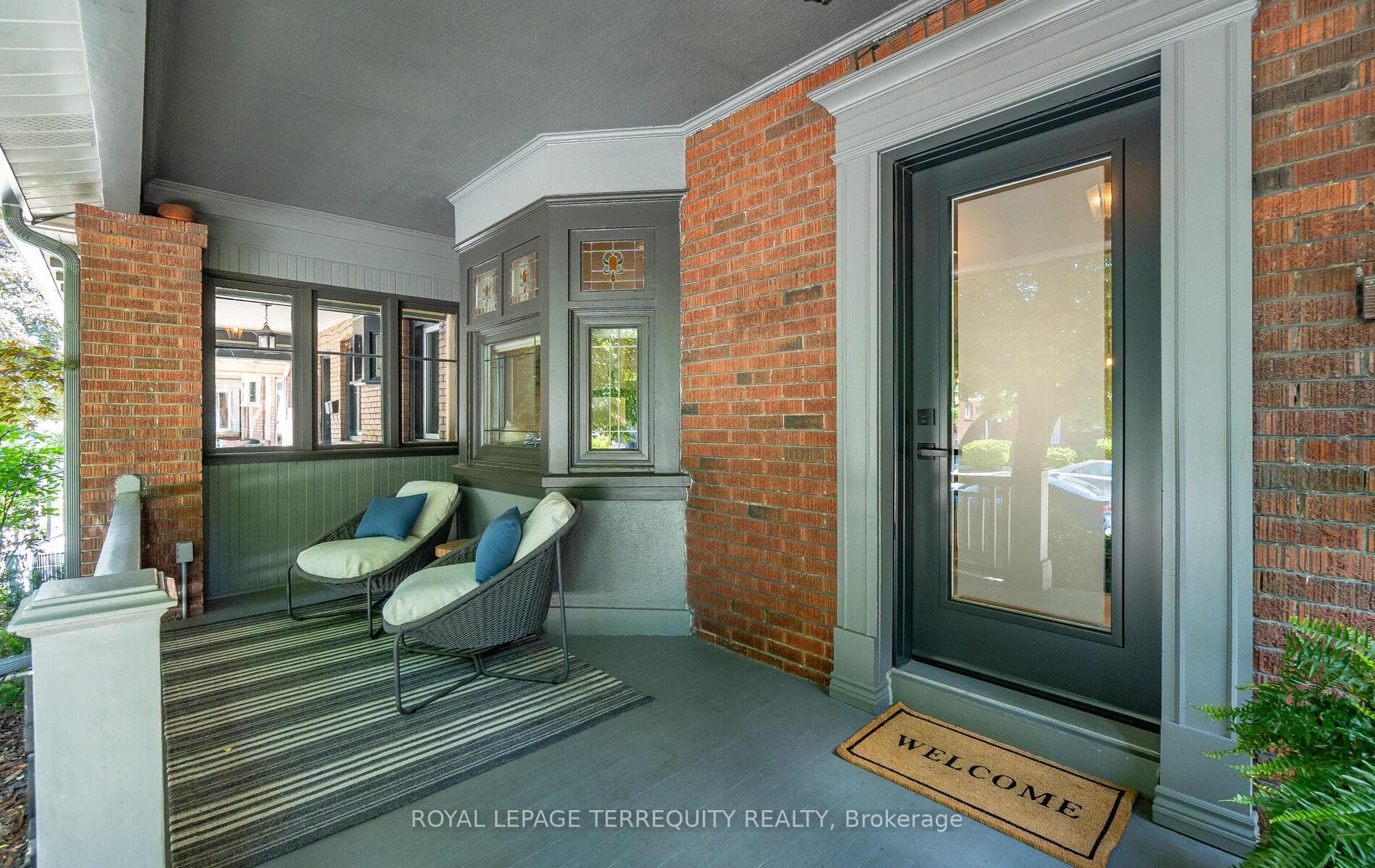 427 Willard Avenue photo 3