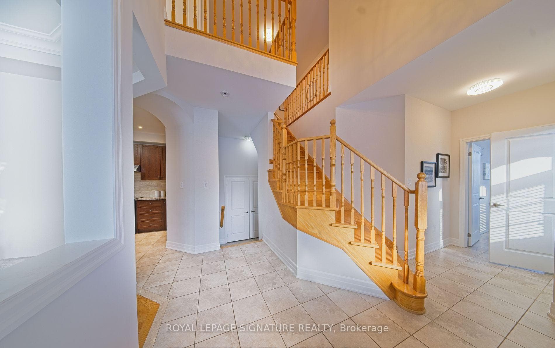 54 Spring Hill Drive photo 3