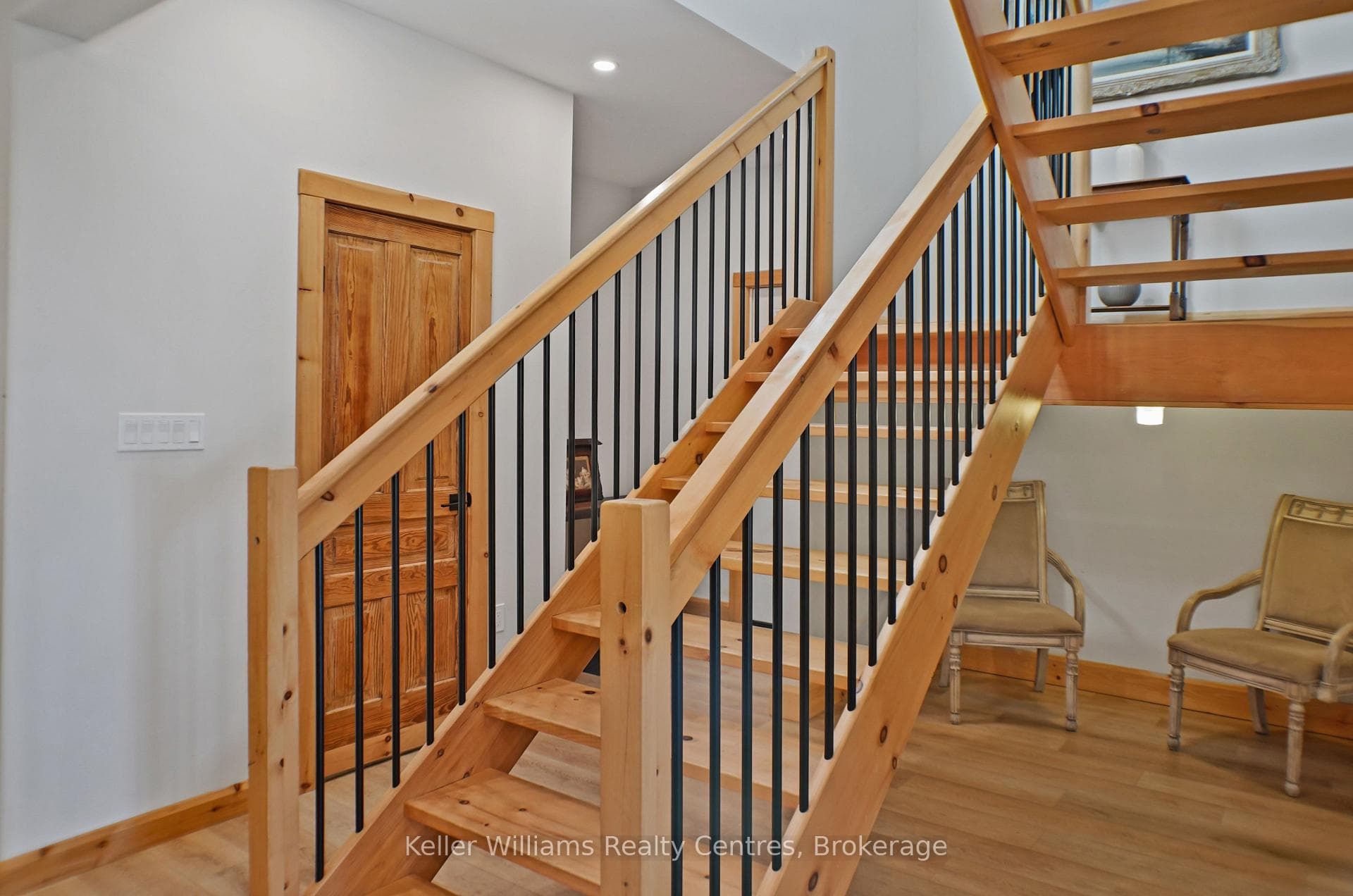 315 SHORELINE Avenue photo 25