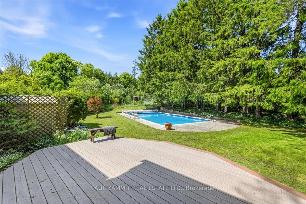 56 Coral Harbour Crescent photo 27