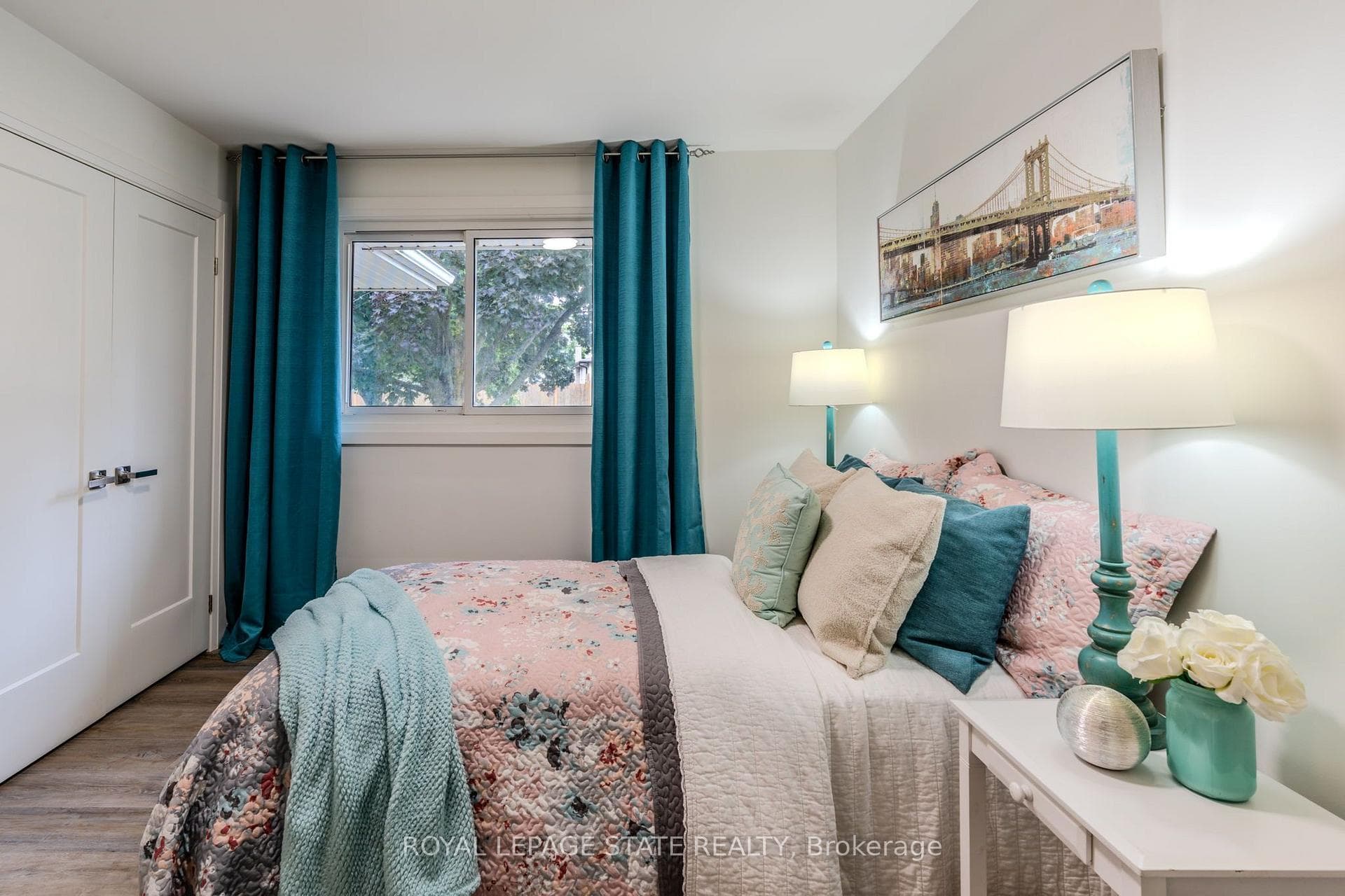 17 WOODSVIEW Avenue photo 14