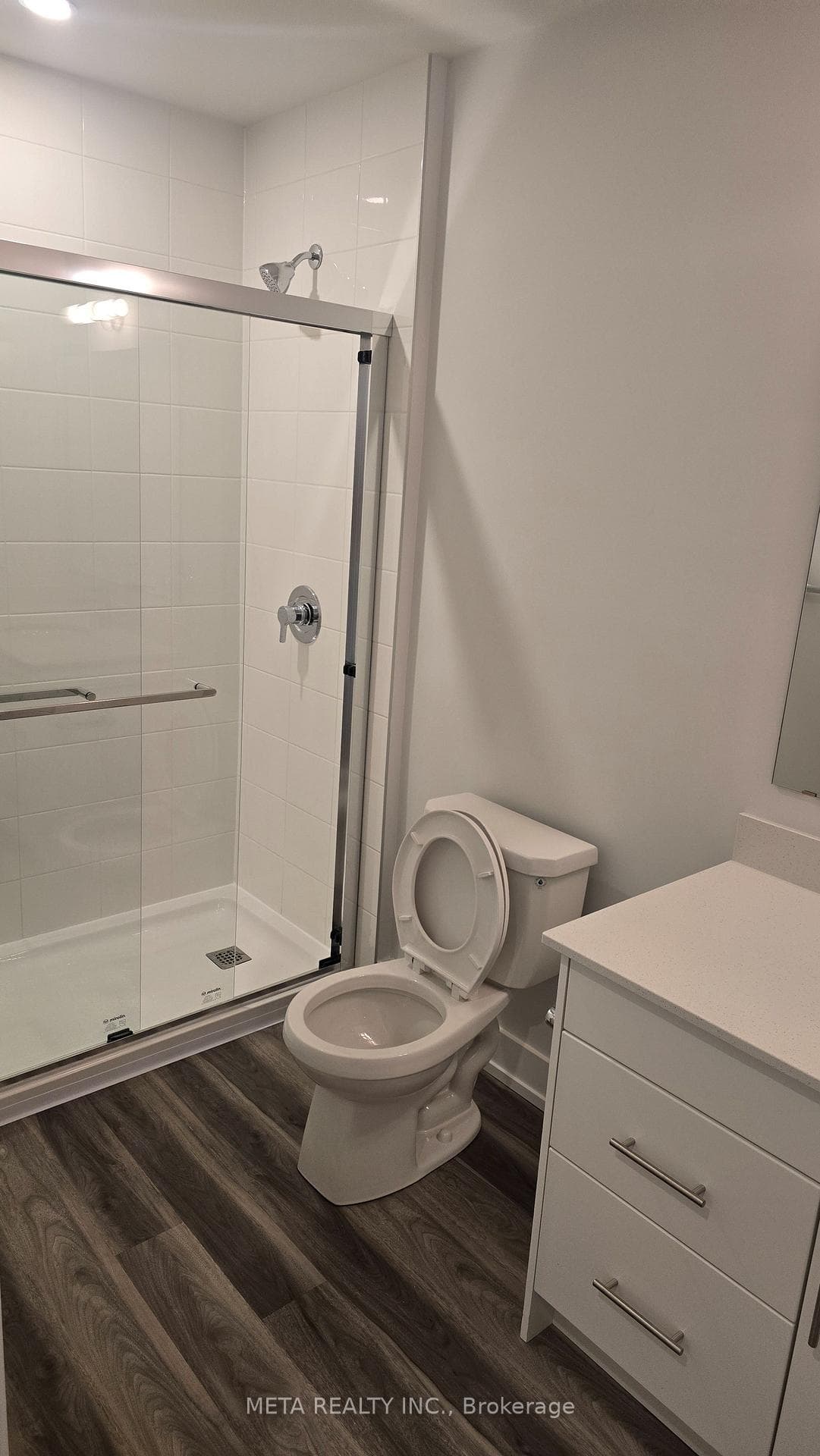 1100 Lackner Place Unit 201 photo 6