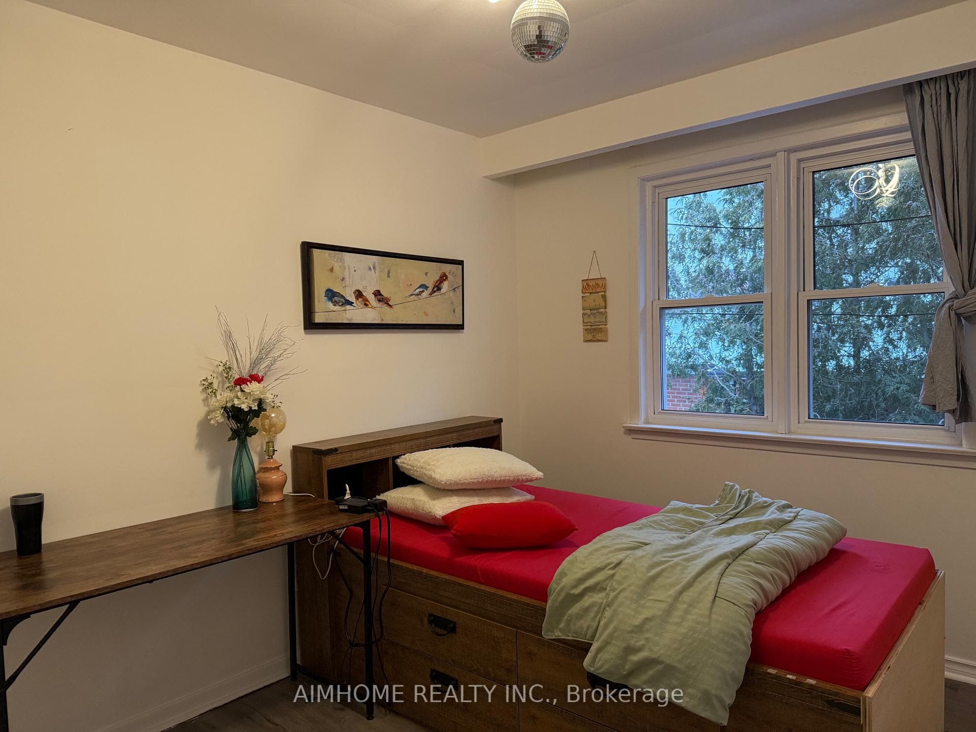 68 Claver Avenue Unit #2 room photo 2