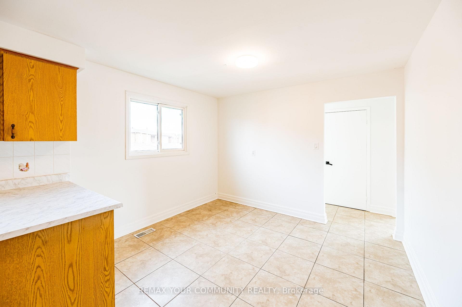 20 Terra Road Unit UPPER photo 8