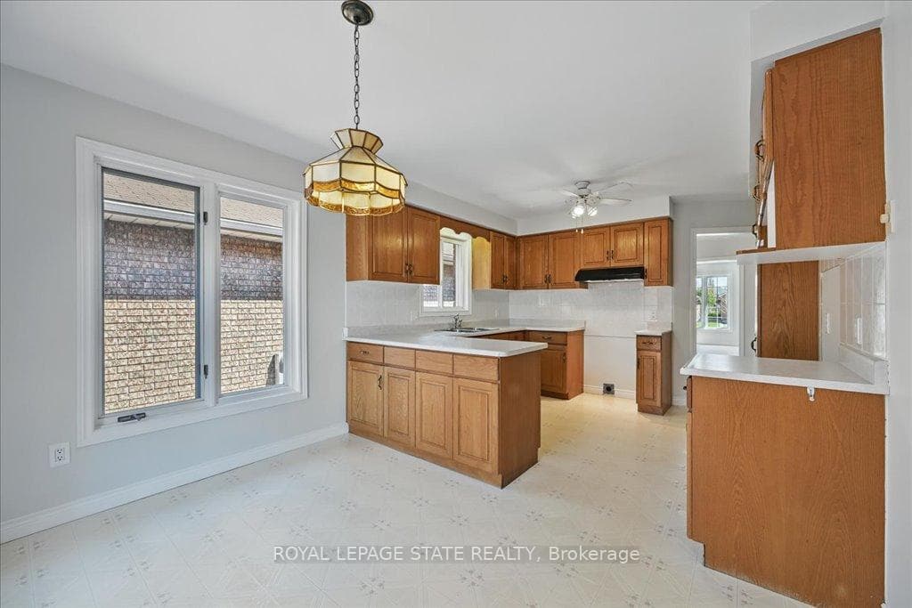 1151 Augustus Drive photo 14