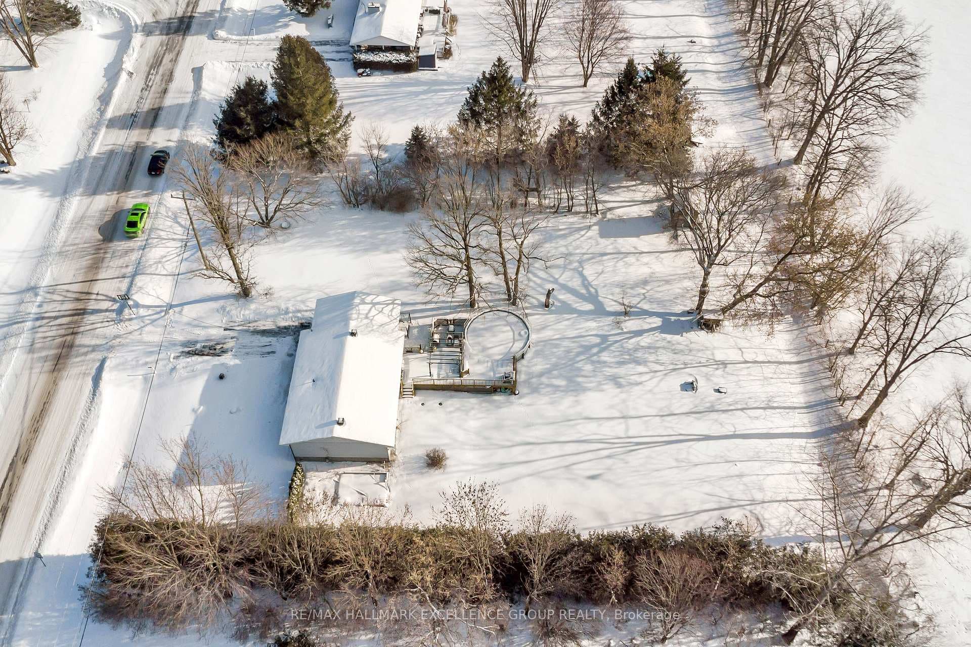 8 Charlebois Drive photo 31