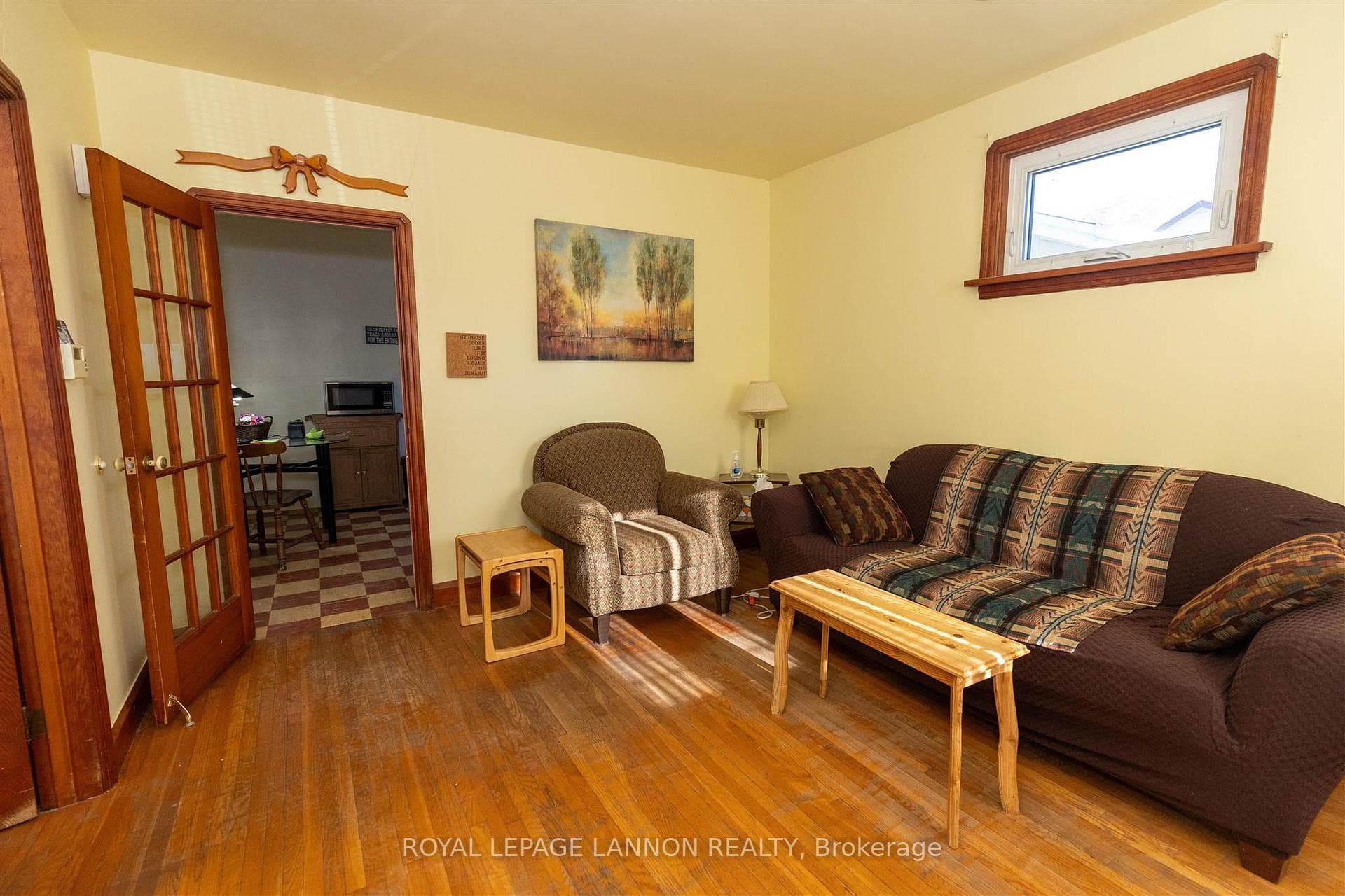 254 Egan Street photo 3