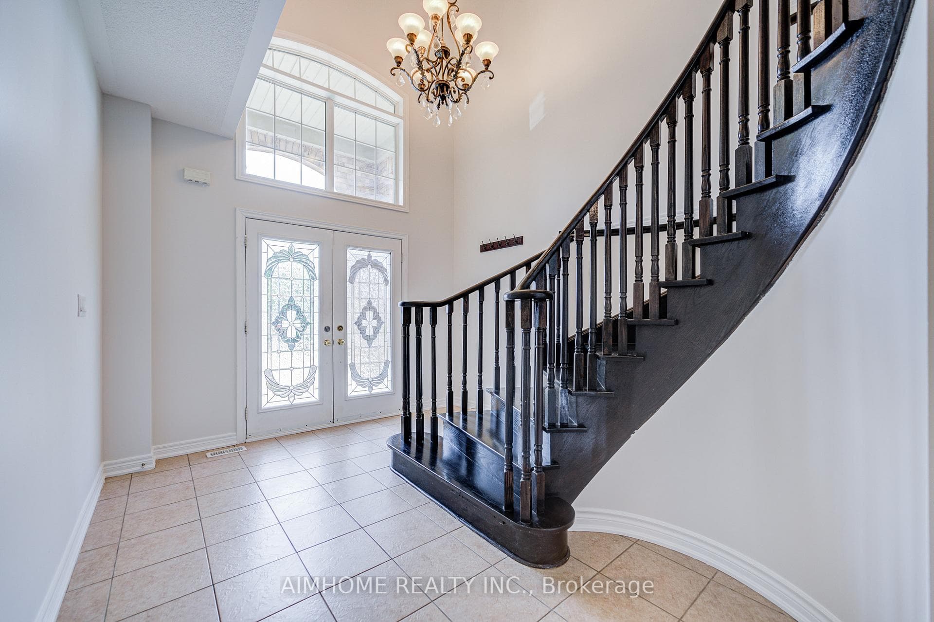 415 Peter Rupert Avenue photo 4