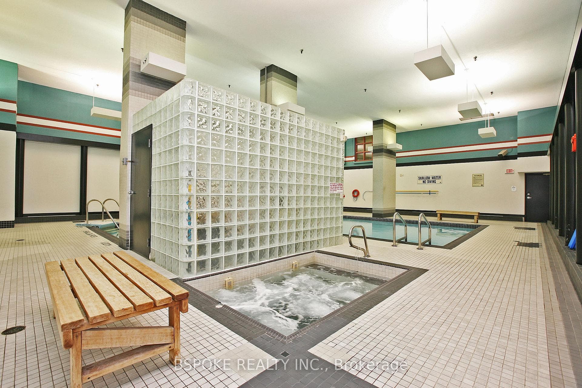 701 King Street Unit 307 photo 22