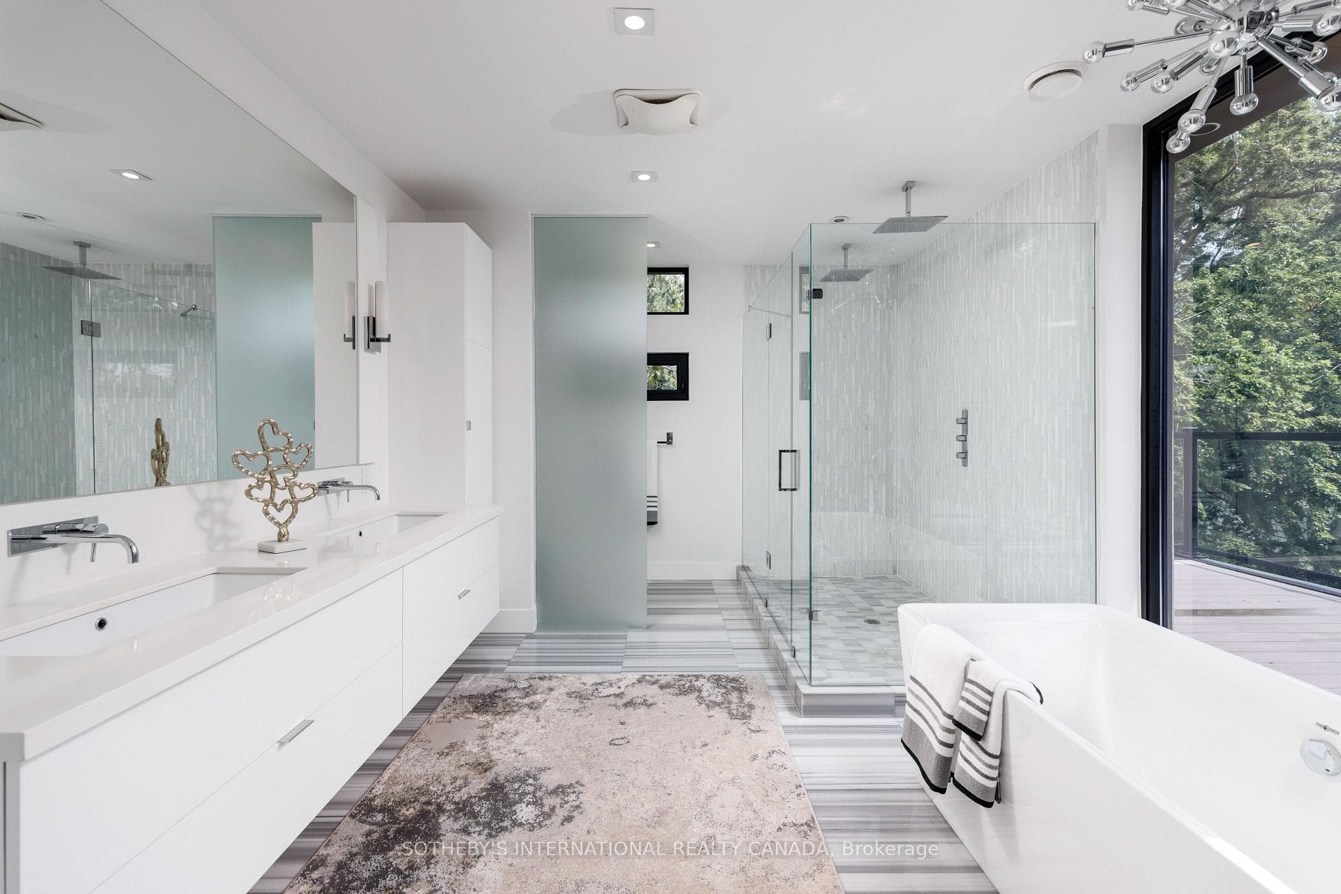 5 Hartfield Road photo 25