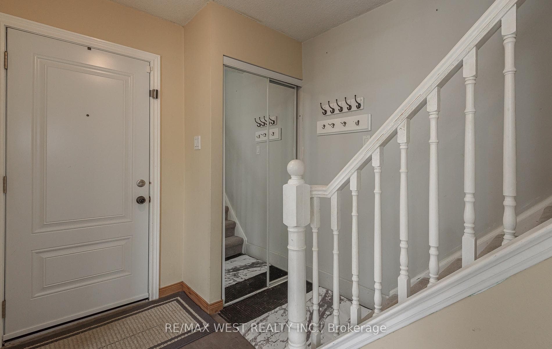 22 Josephine Court photo 5