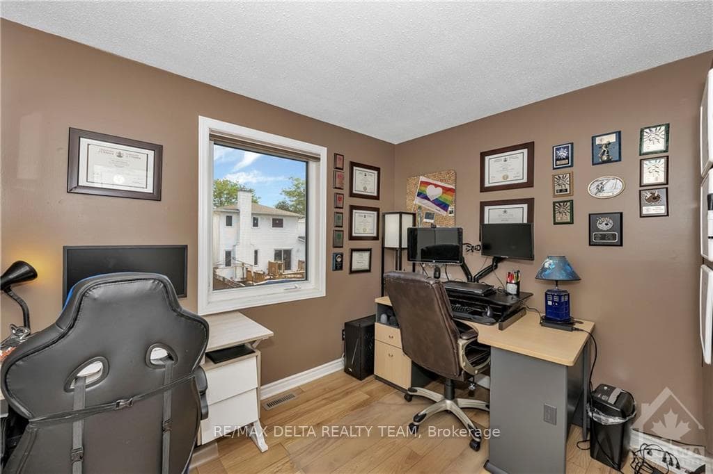 1844 D'AMOUR Crescent photo 18